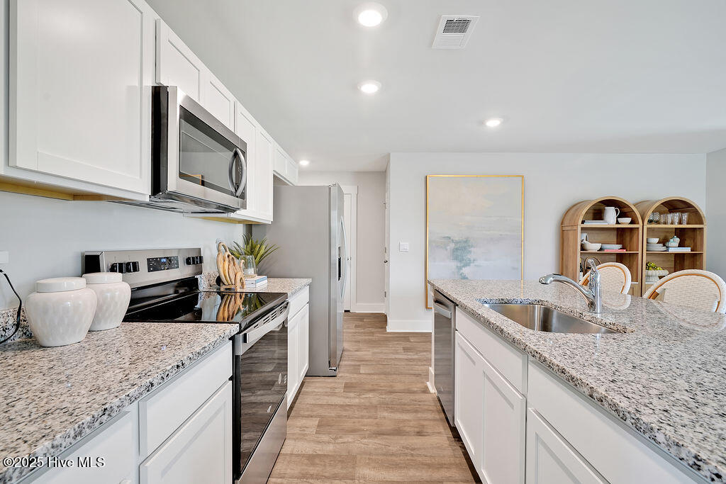 1109 Billfish Trl Se Lot 67, Winnabow, NC 28479 – photo 7: Similar Home