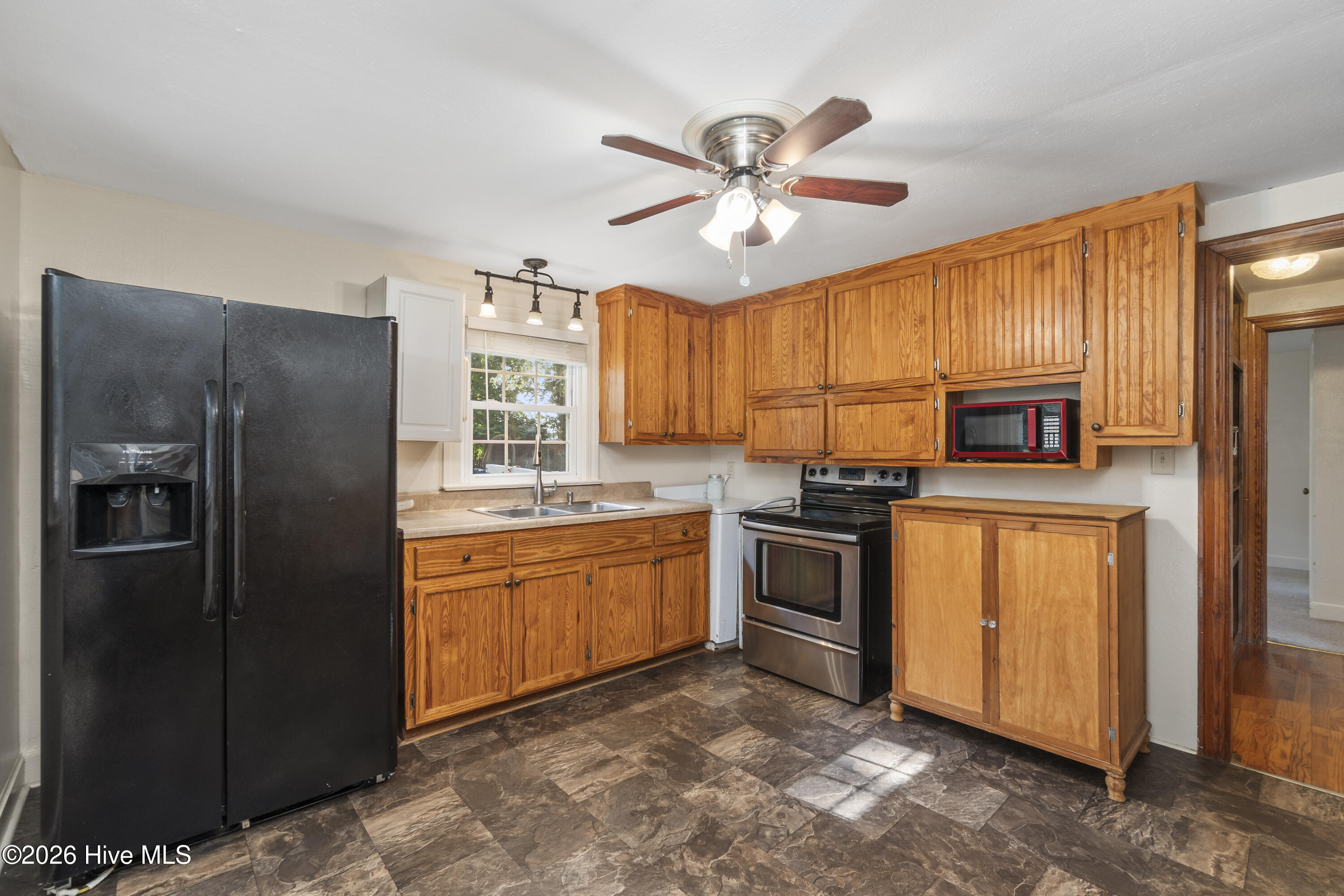 4th image of 202 Academy St, Gatesville, NC 27938 | MLS# 100597853