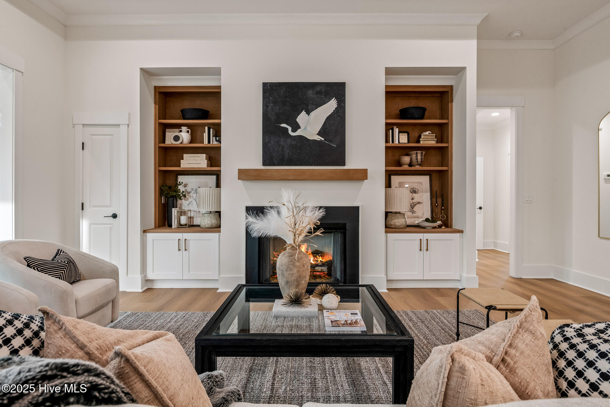 100533219 | Photo 10