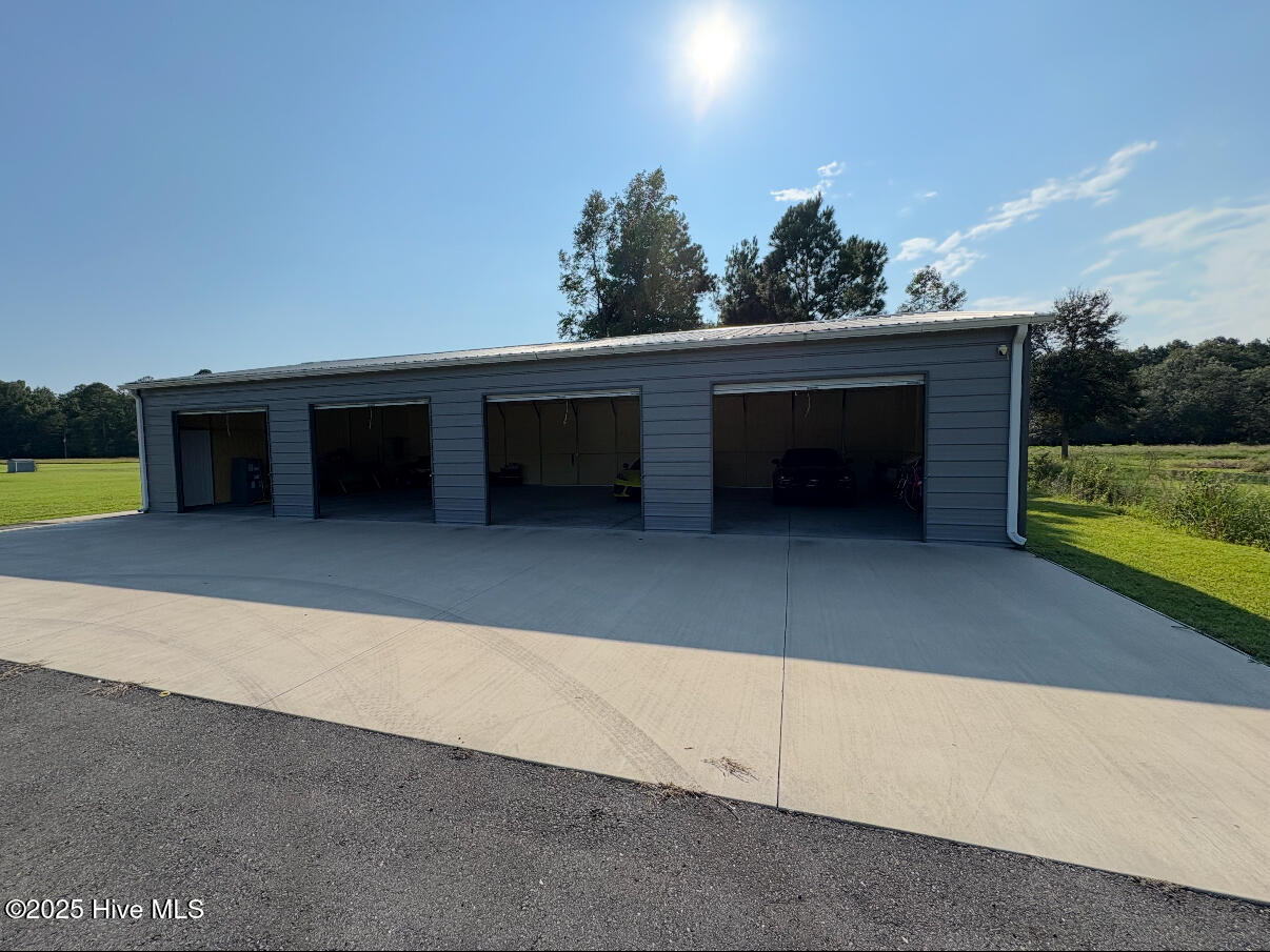 100485520 | Photo 28