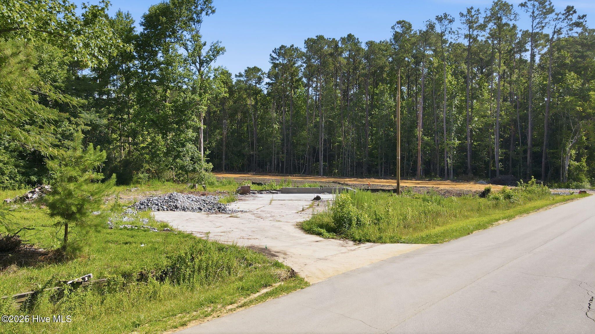 316 E Camp Kiro Road,New Bern