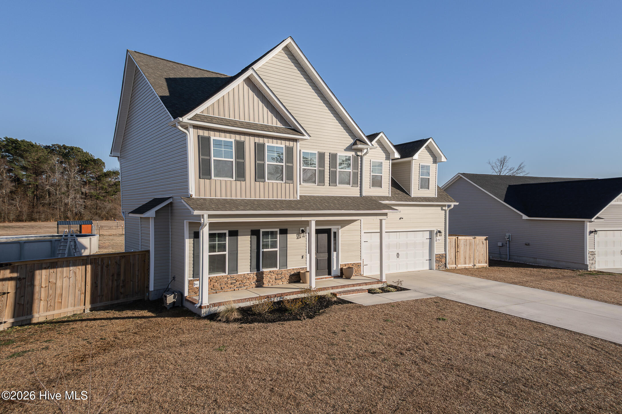 1762 Riggs Road, Maysville, NC 28555 – photo 2: 2FRONT