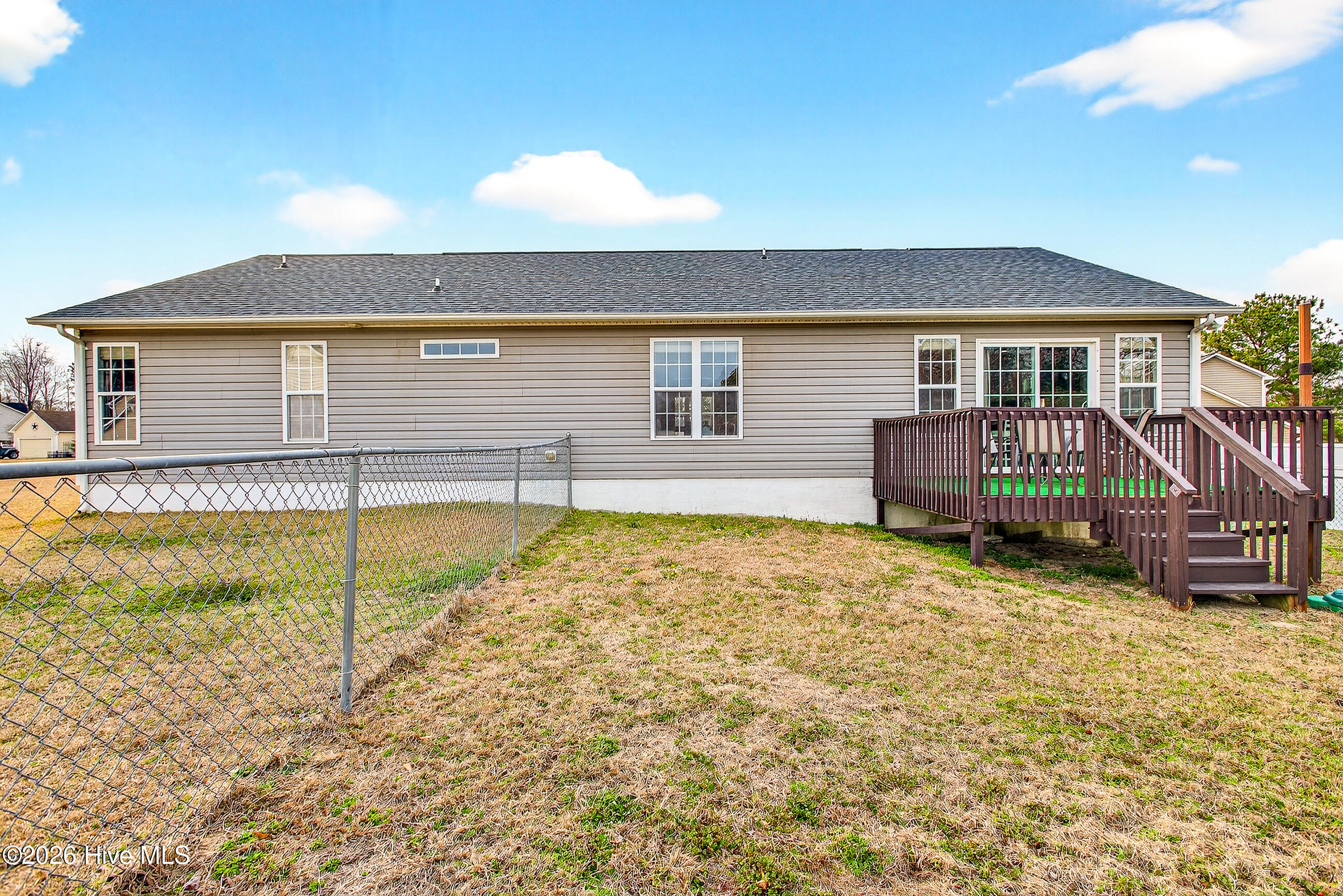 100558339 | Photo 27