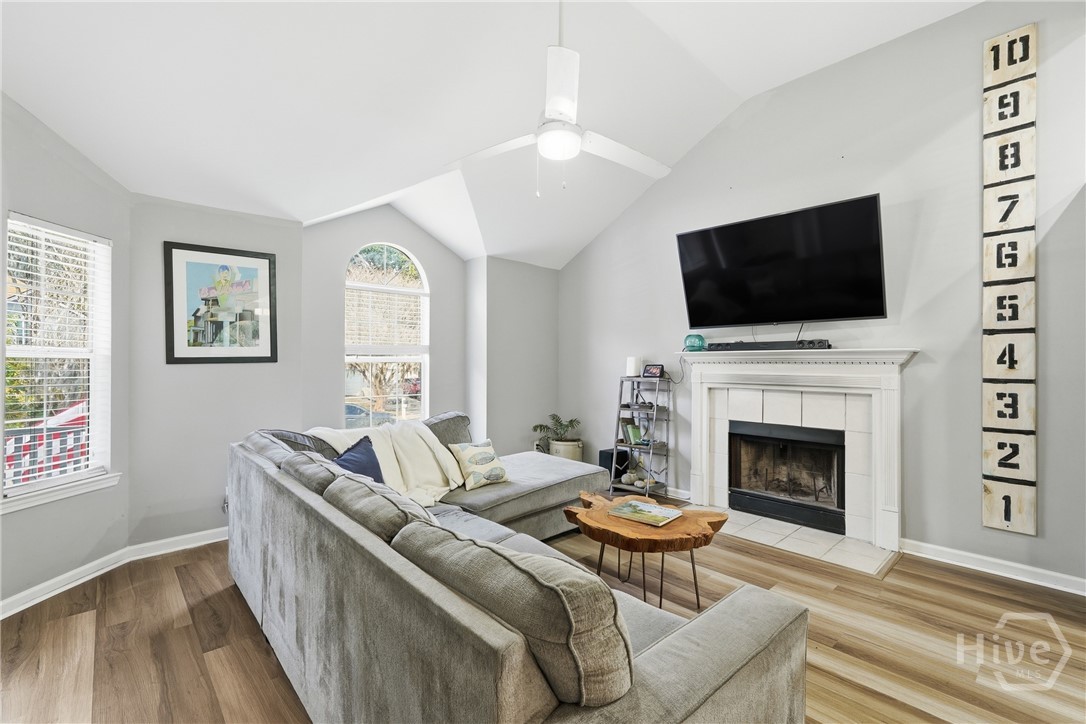 1 Teakwood Drive