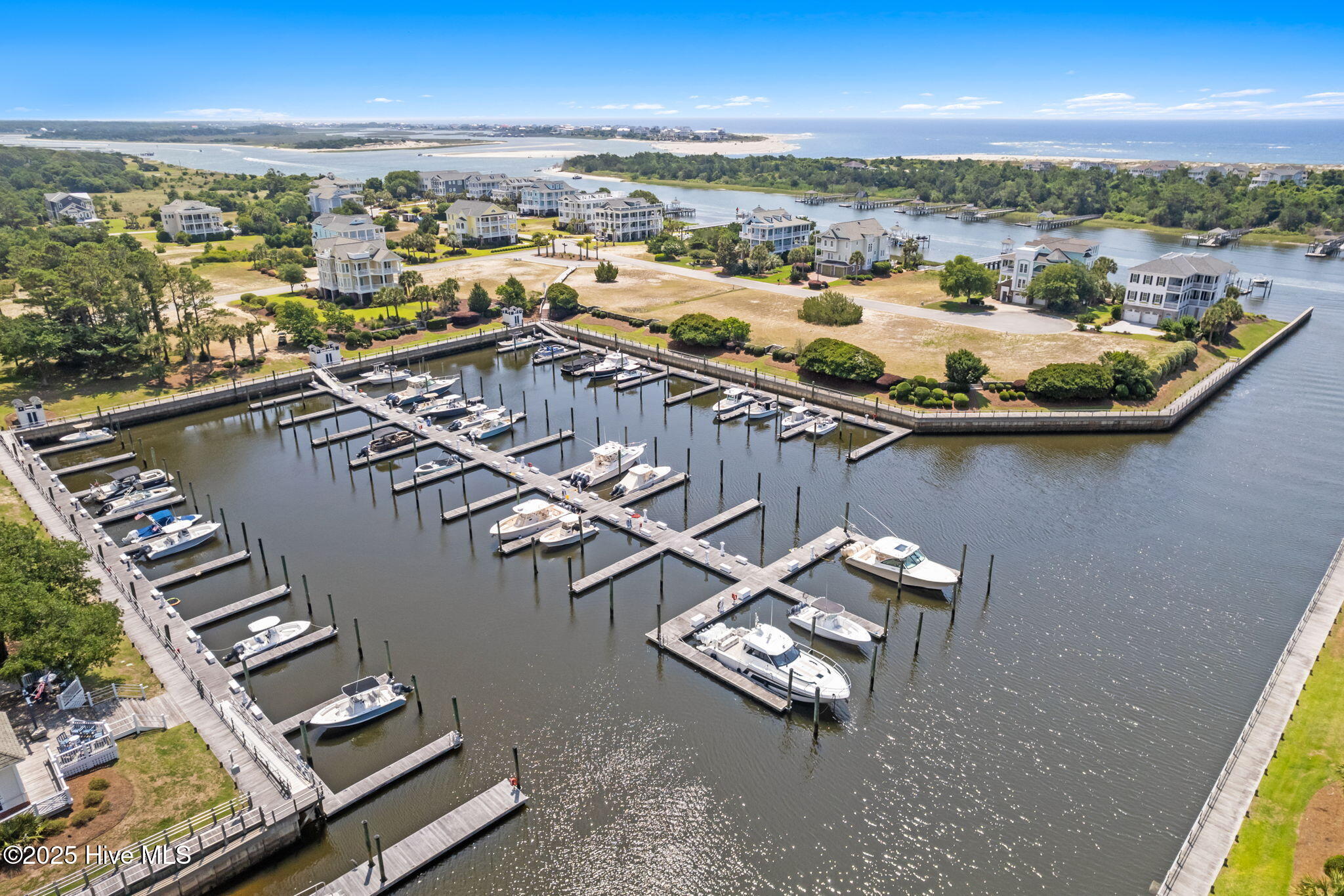 100512246 | Photo 65