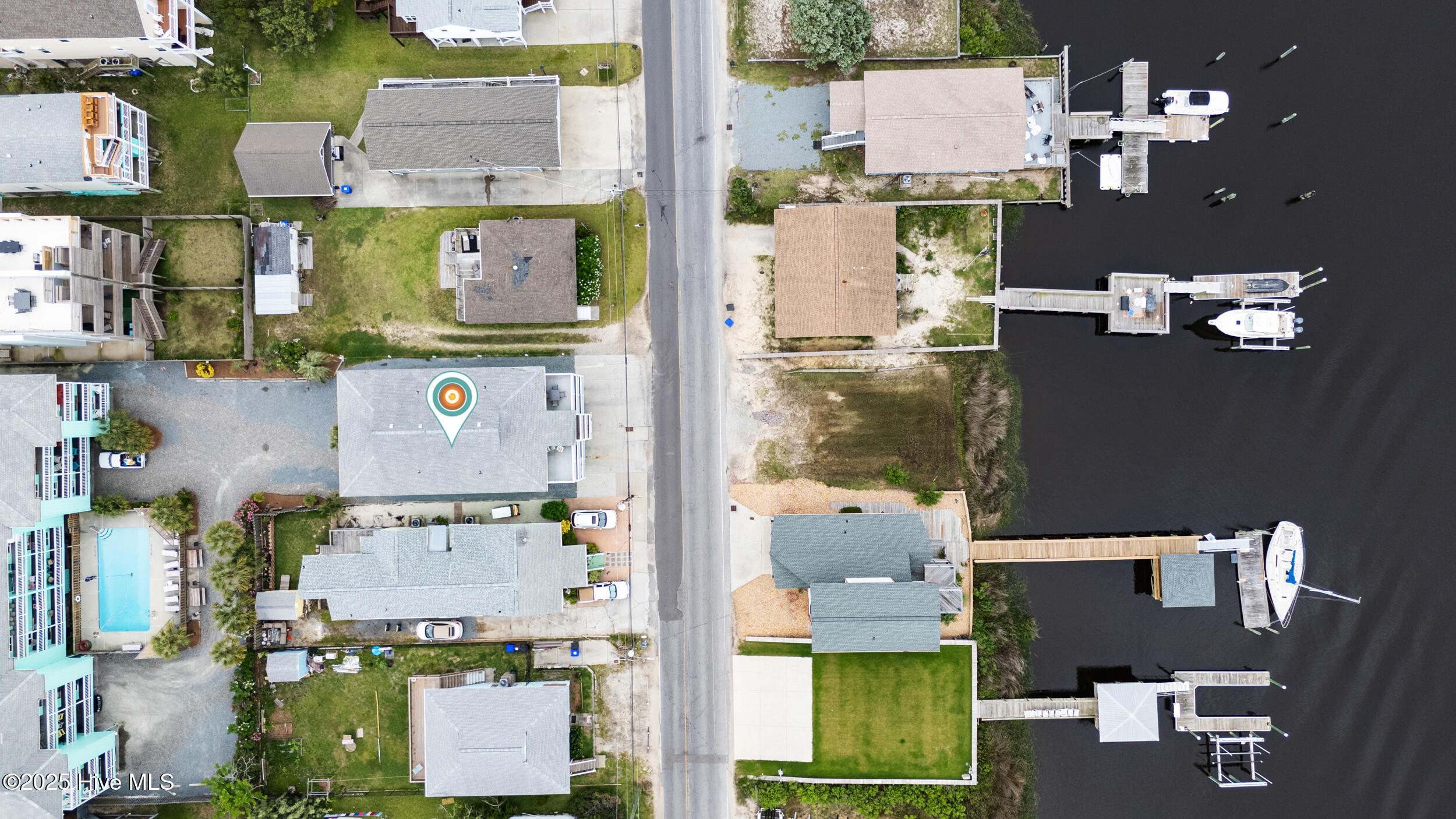 100548535 | Photo 26