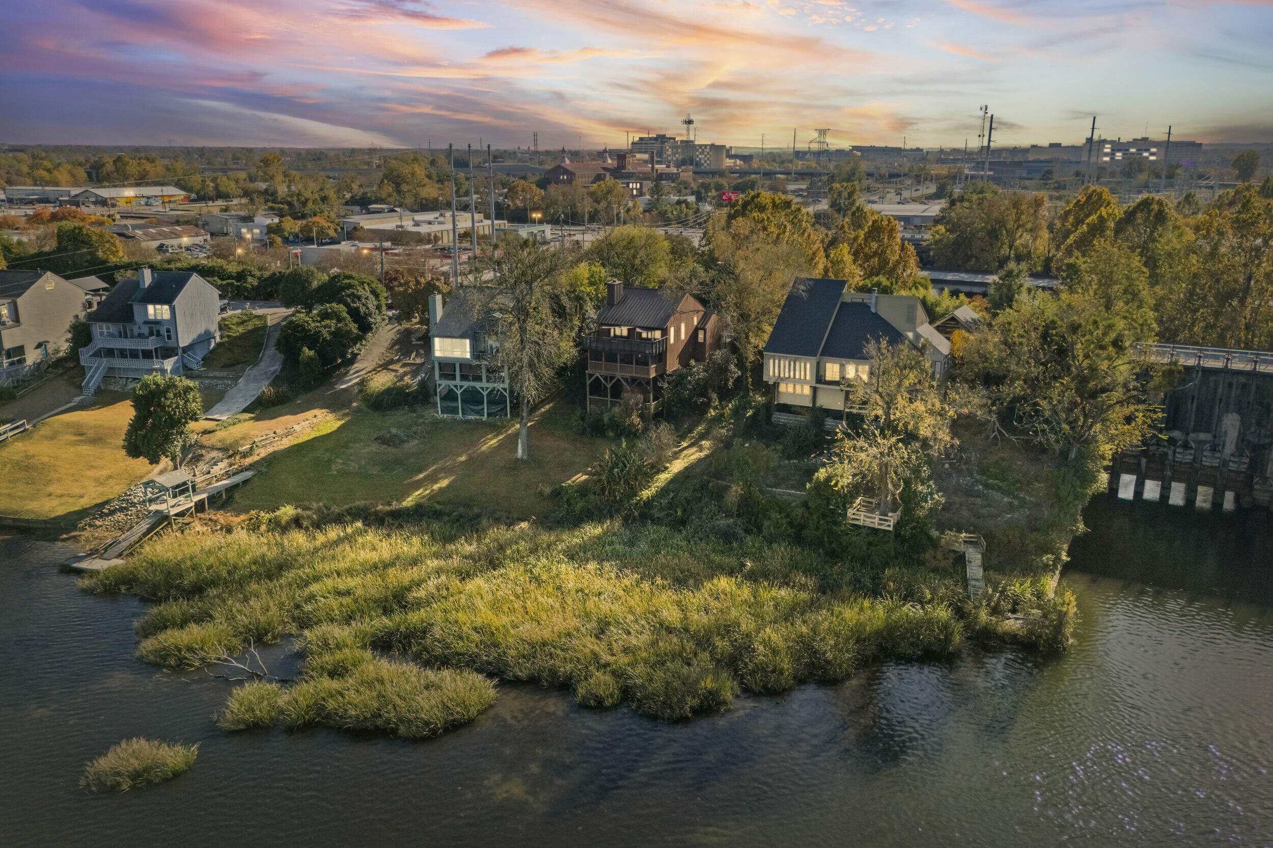 Homes for sale in Augusta, GA | 1441 Waters Edge Dr, Augusta, GA 30901 | MLS# 549432