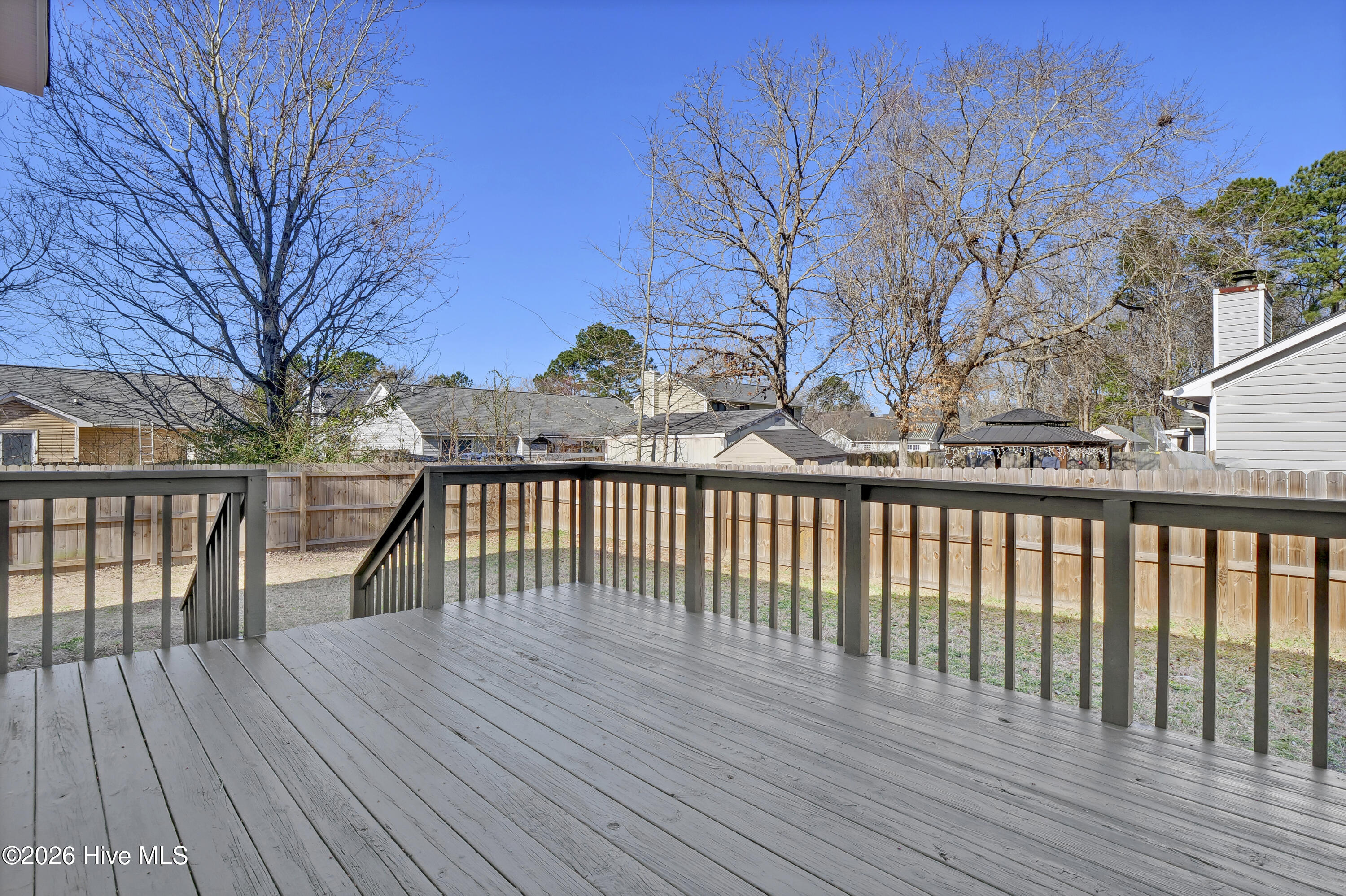 100556678 | Photo 33