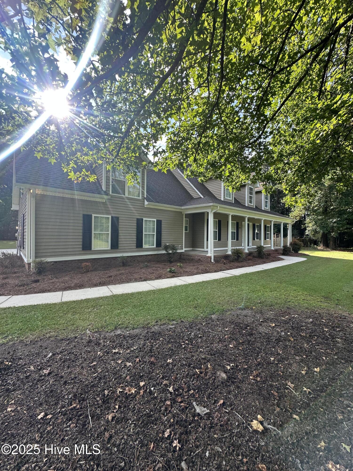 100524744 | Photo 50