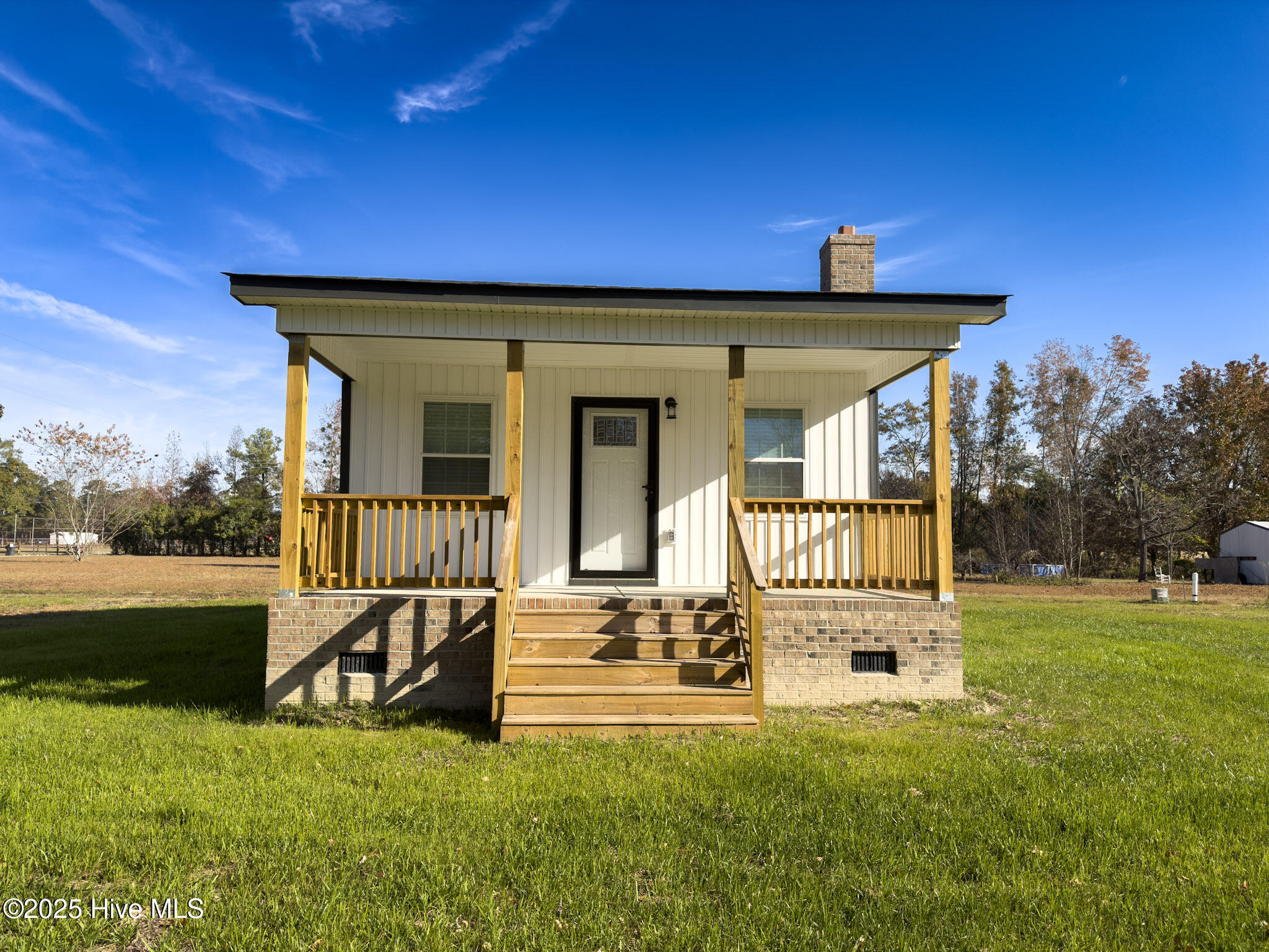 Homes for sale in Pembroke, NC | 1075b Pine St, Pembroke, NC 28372 | MLS# 100541556