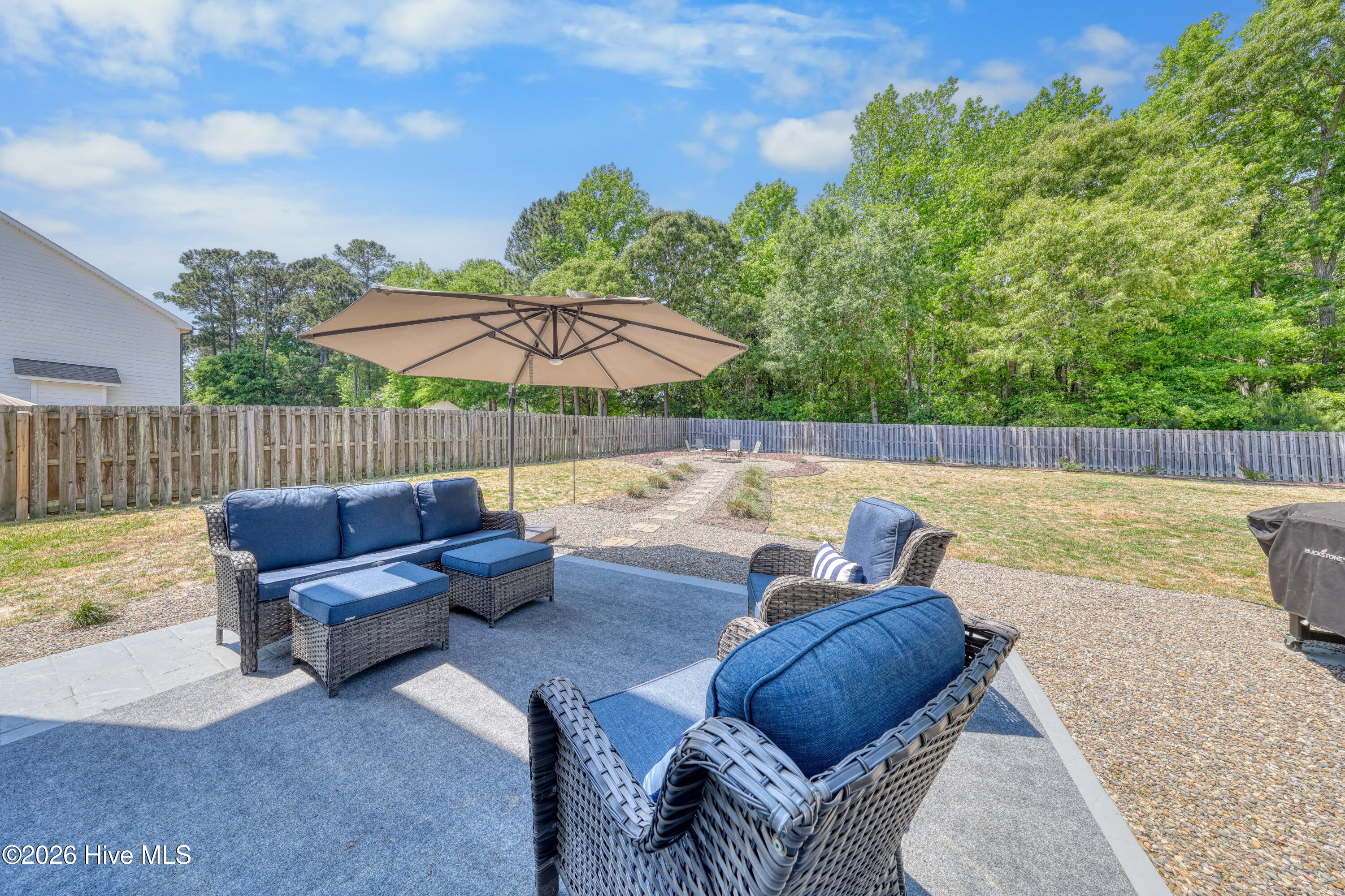 100569472 | Photo 27