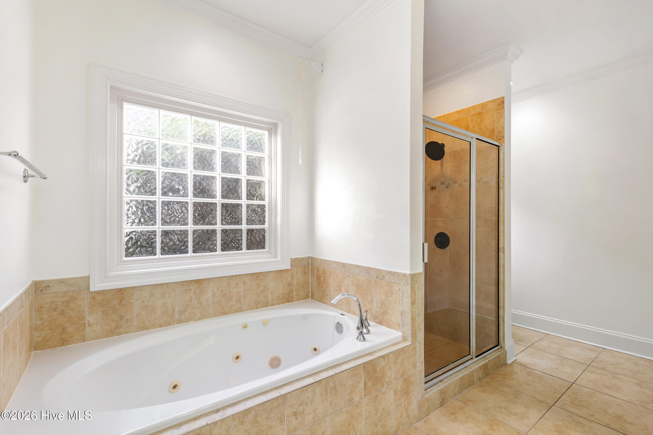 100547349 | Photo 31