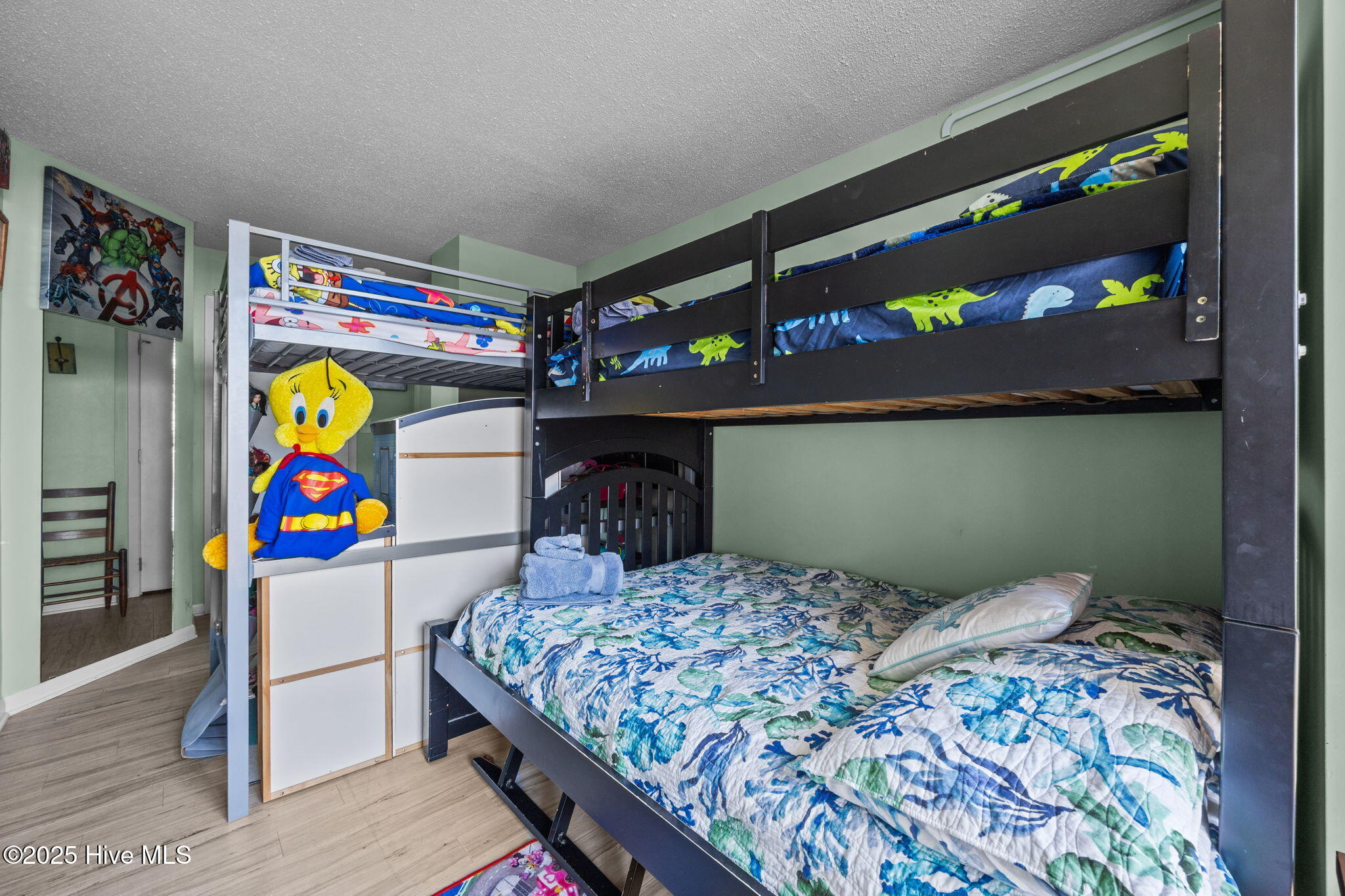 100528908 | Photo 26