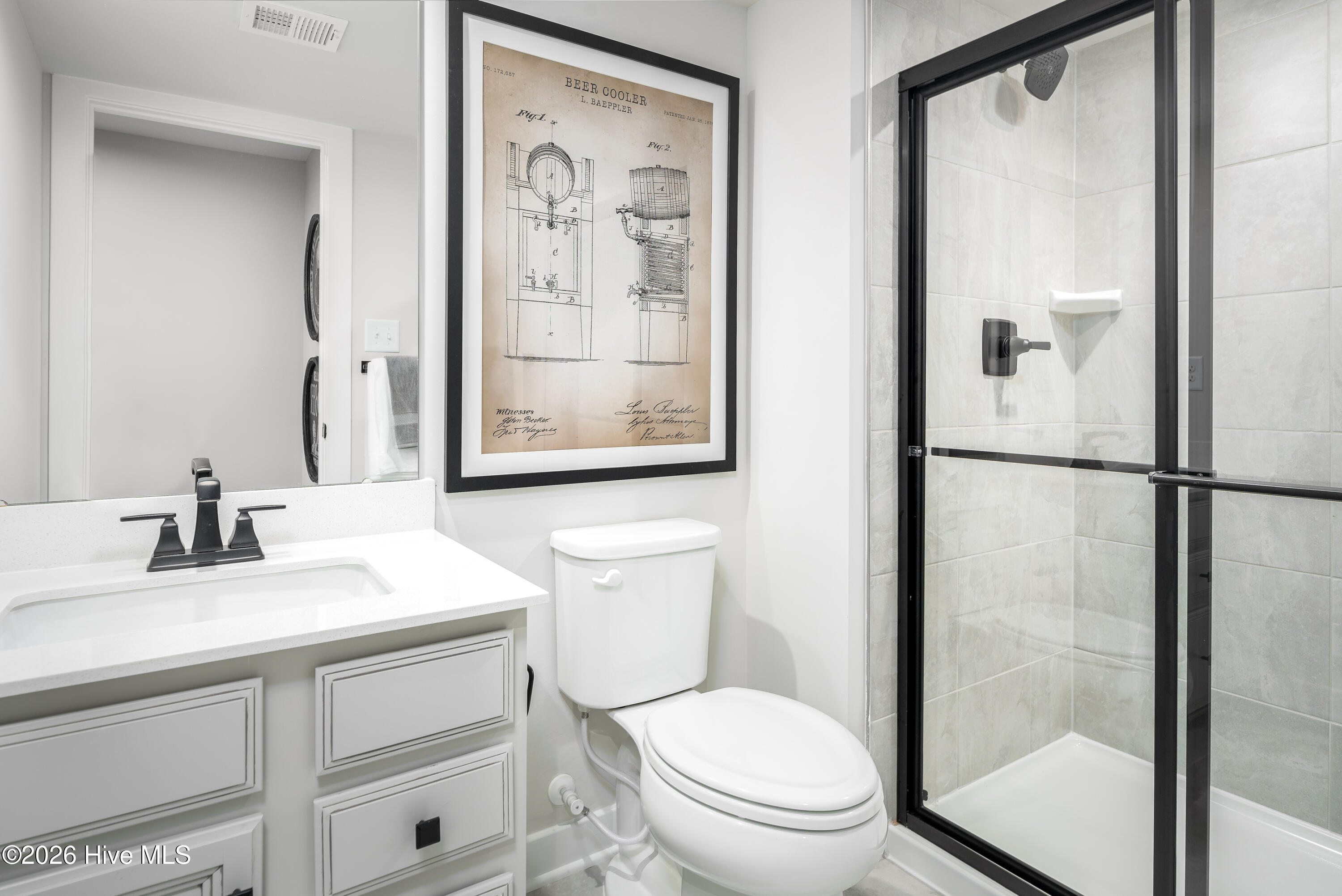 100554461 | Photo 11