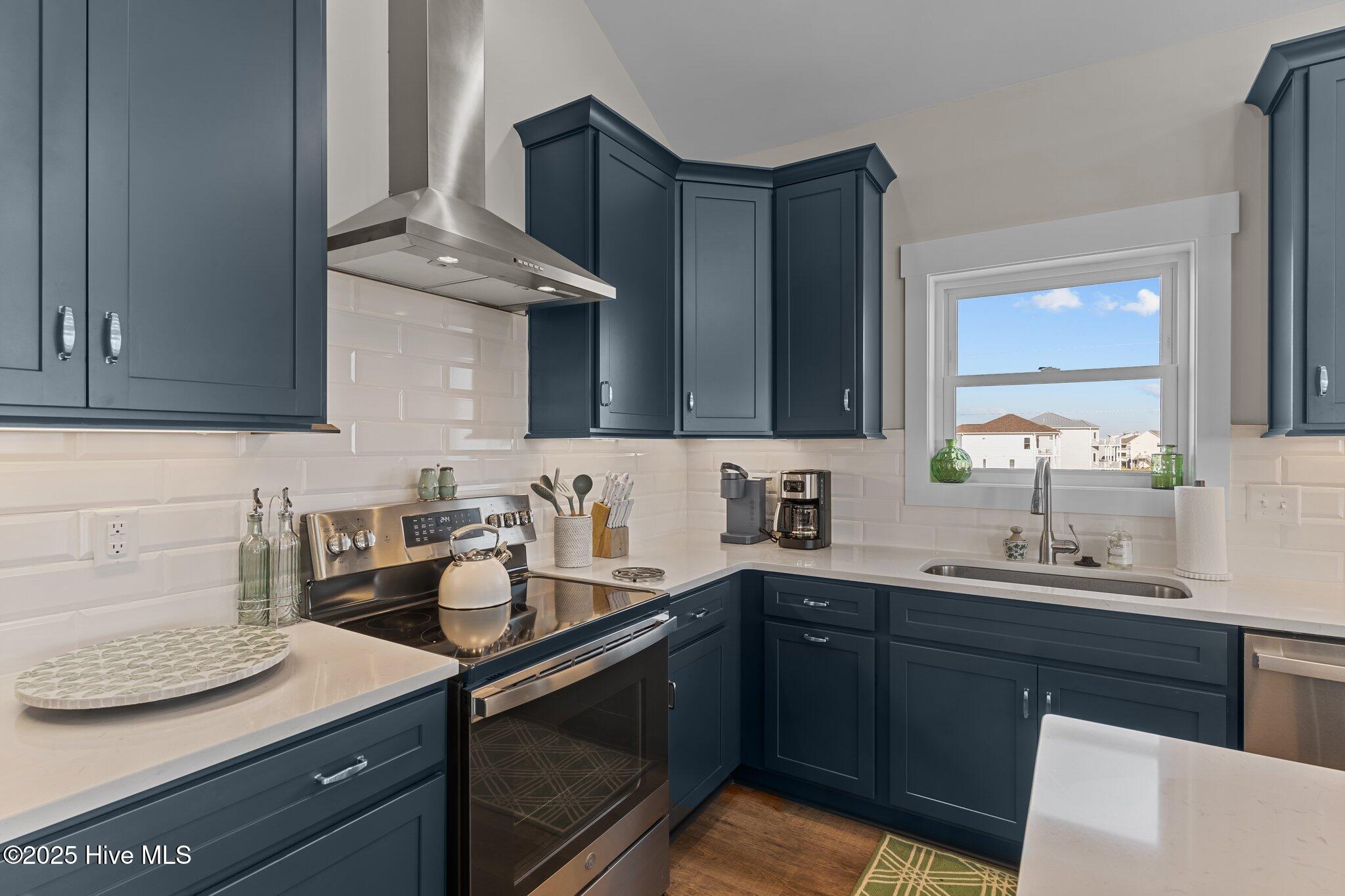 1443 New River Inlet Road, North Topsail Beach, NC 28460 – photo 9: 20-web-or-mls-BTS04240