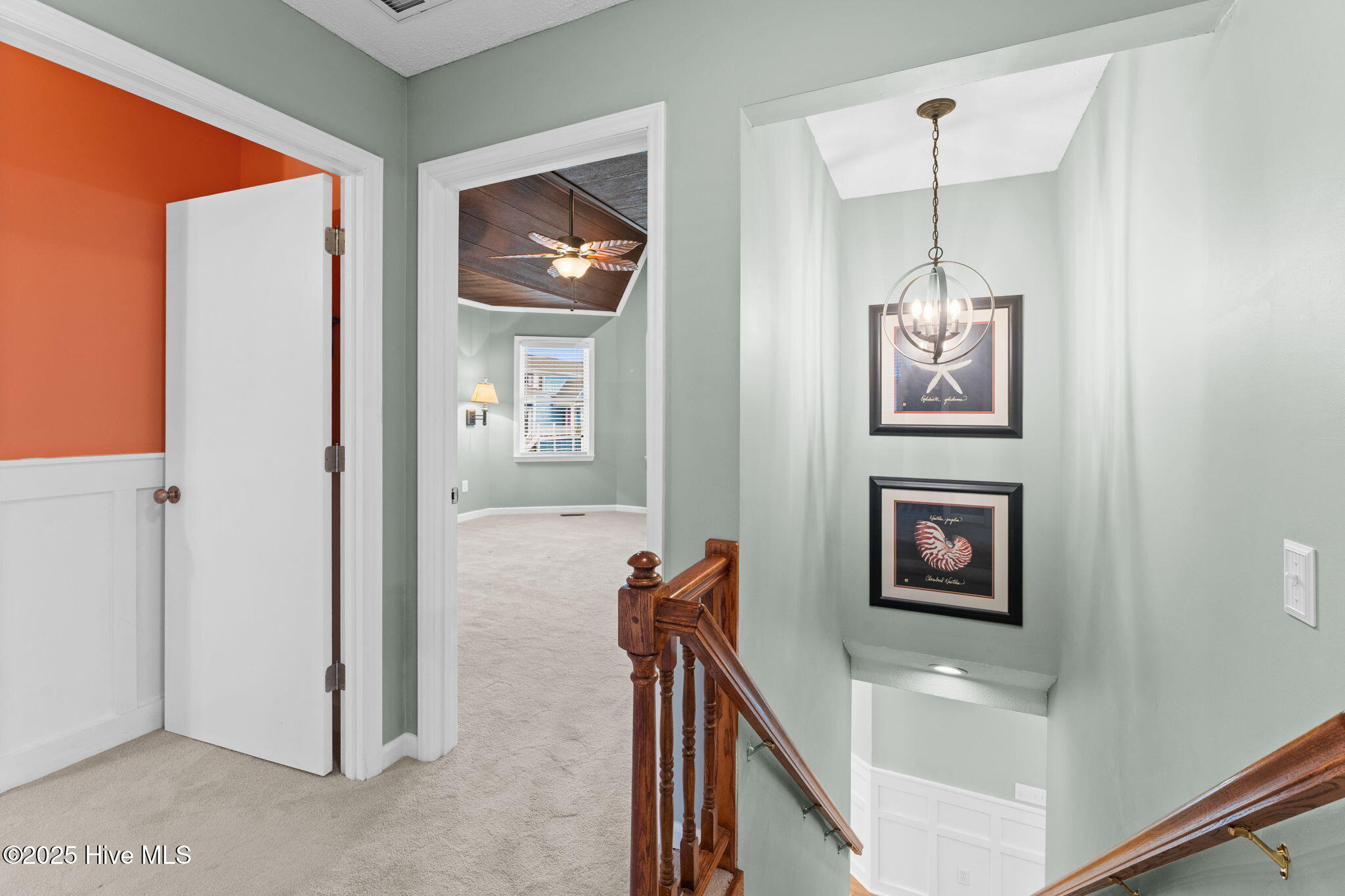 100544546 | Photo 24