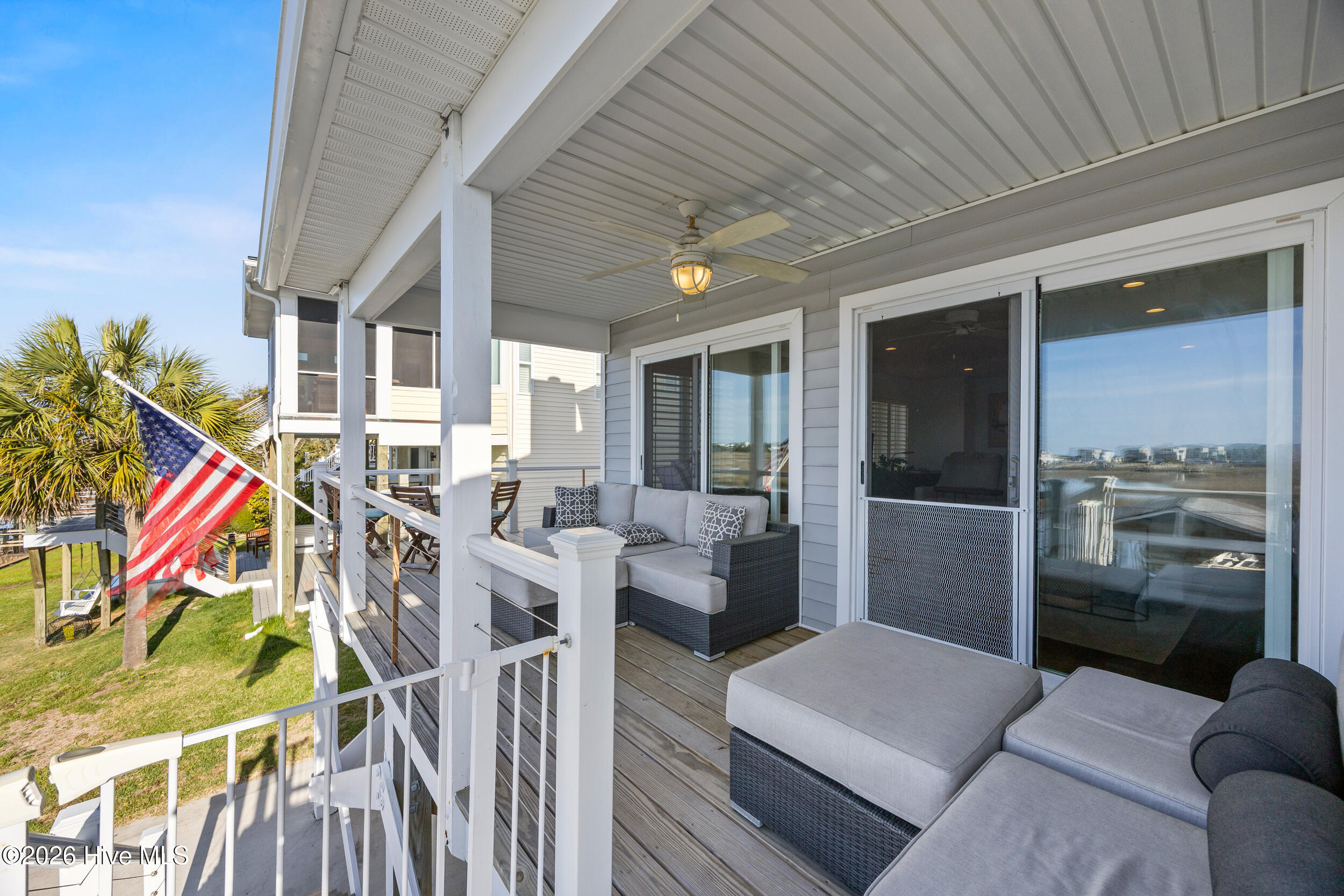 100564811 | Photo 60