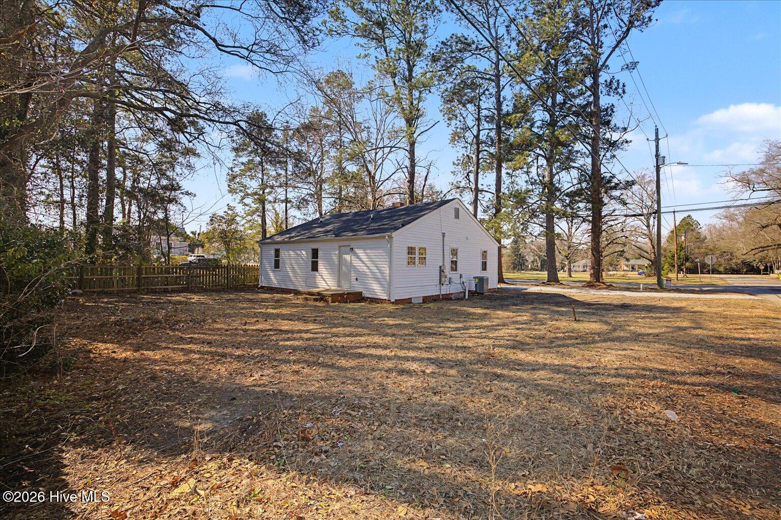 100554181 | Photo 43