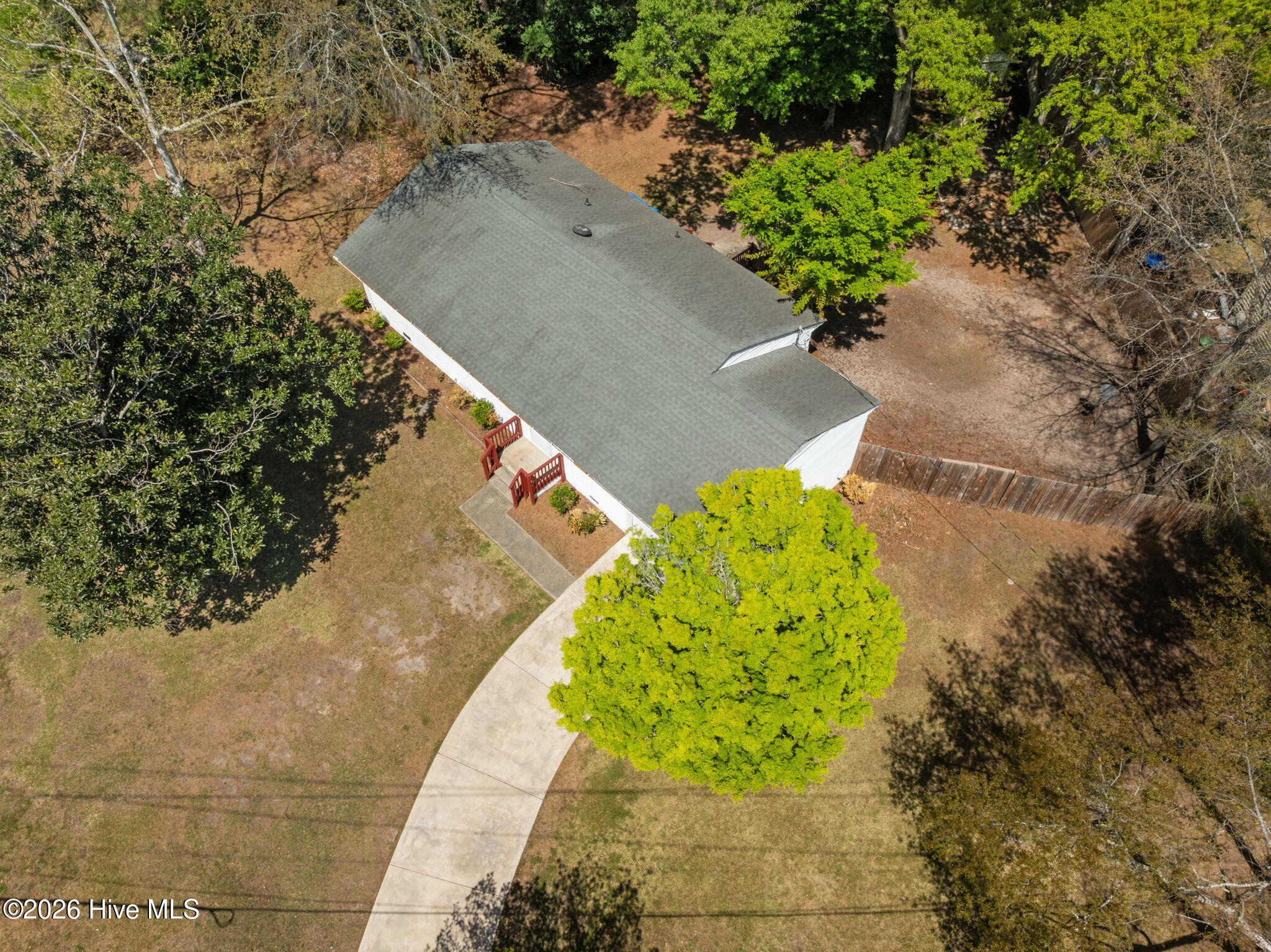 100562753 | Photo 44