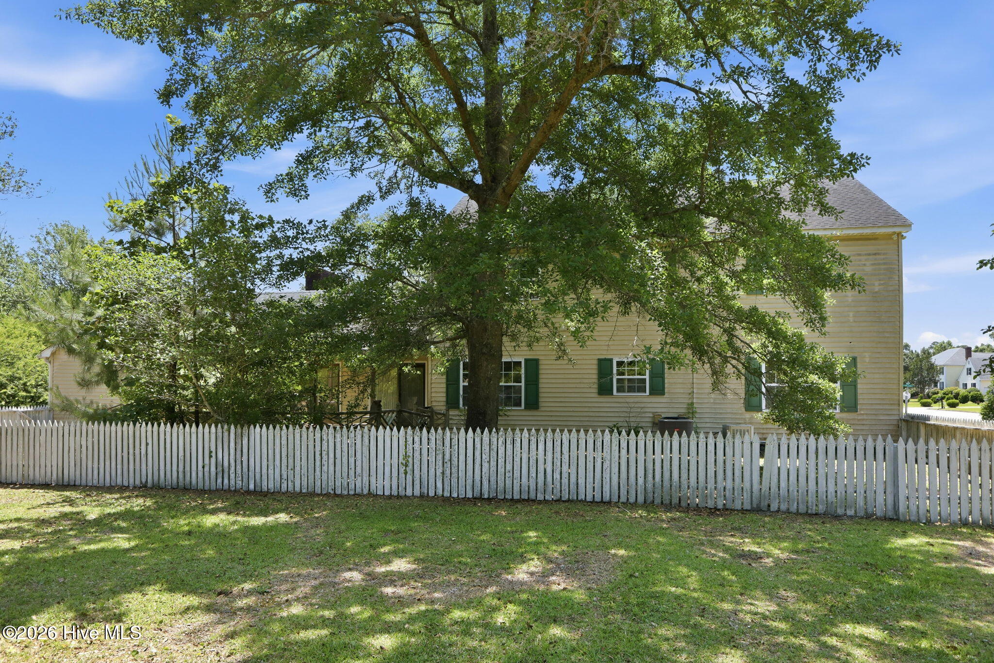 2604 One Iron Street,Morehead City