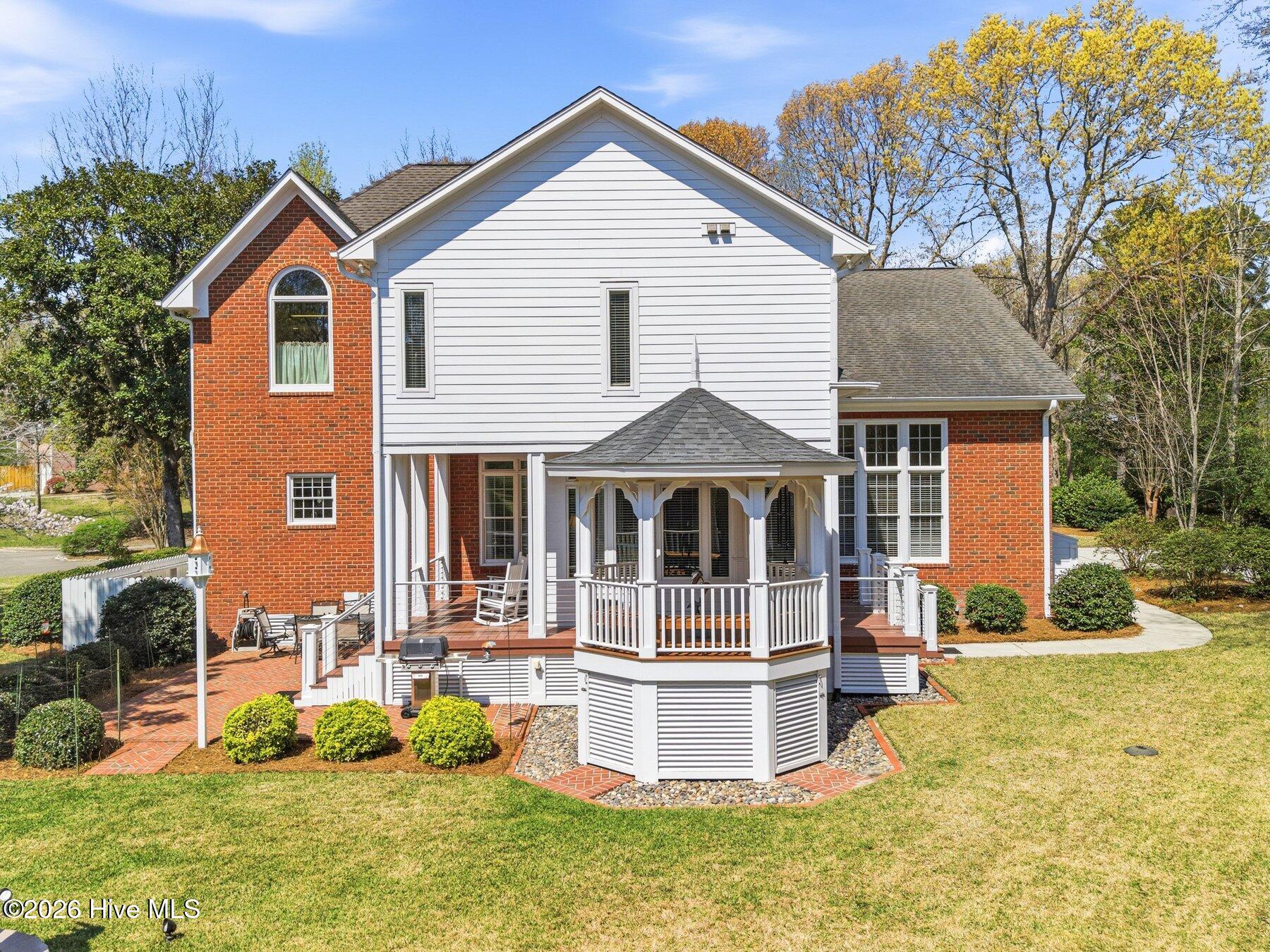 100562414 | Photo 57