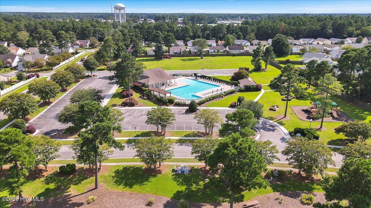 100567099 | Photo 69