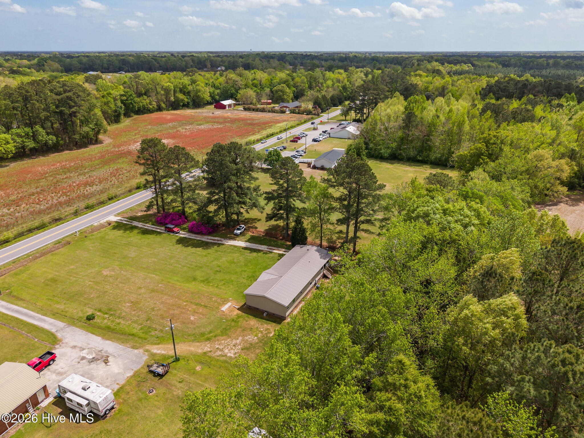 100566211 | Photo 51