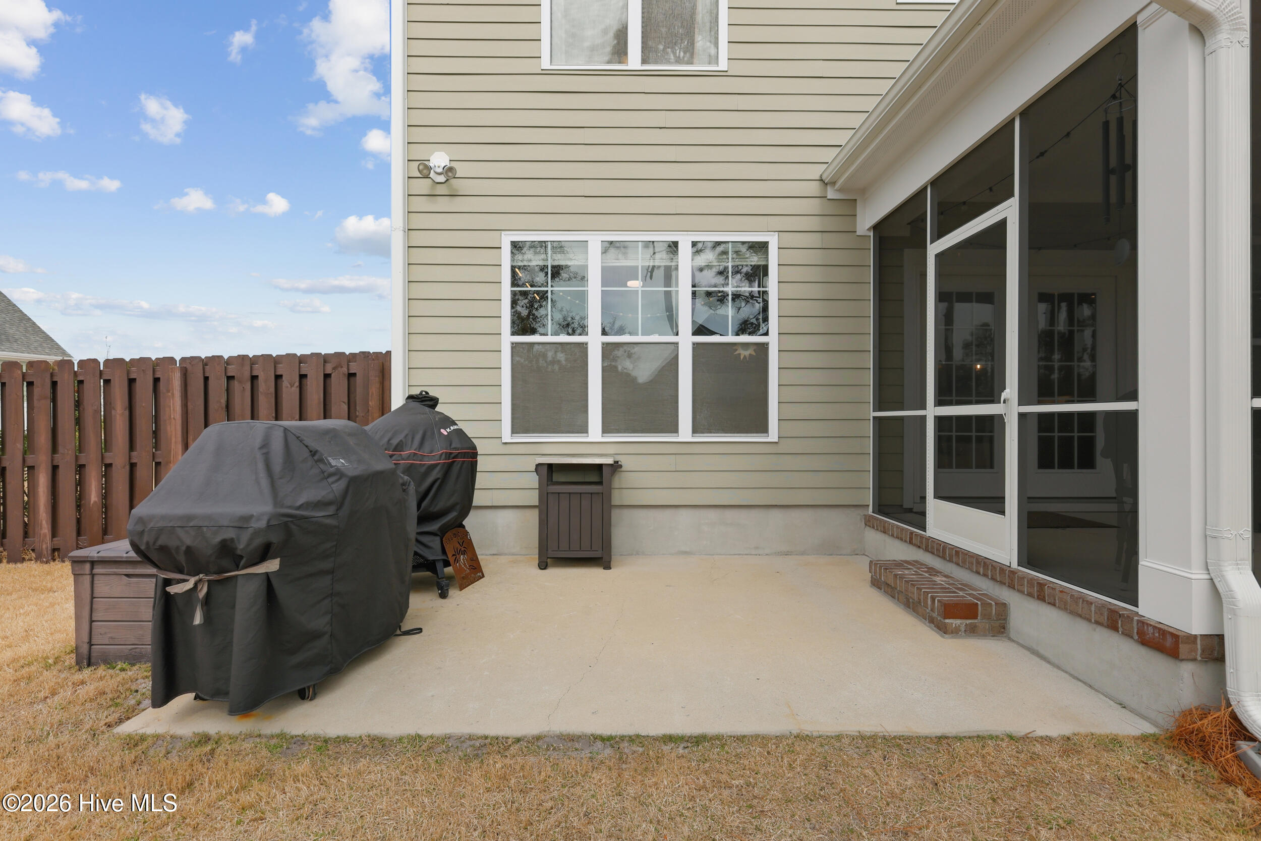 100561471 | Photo 43