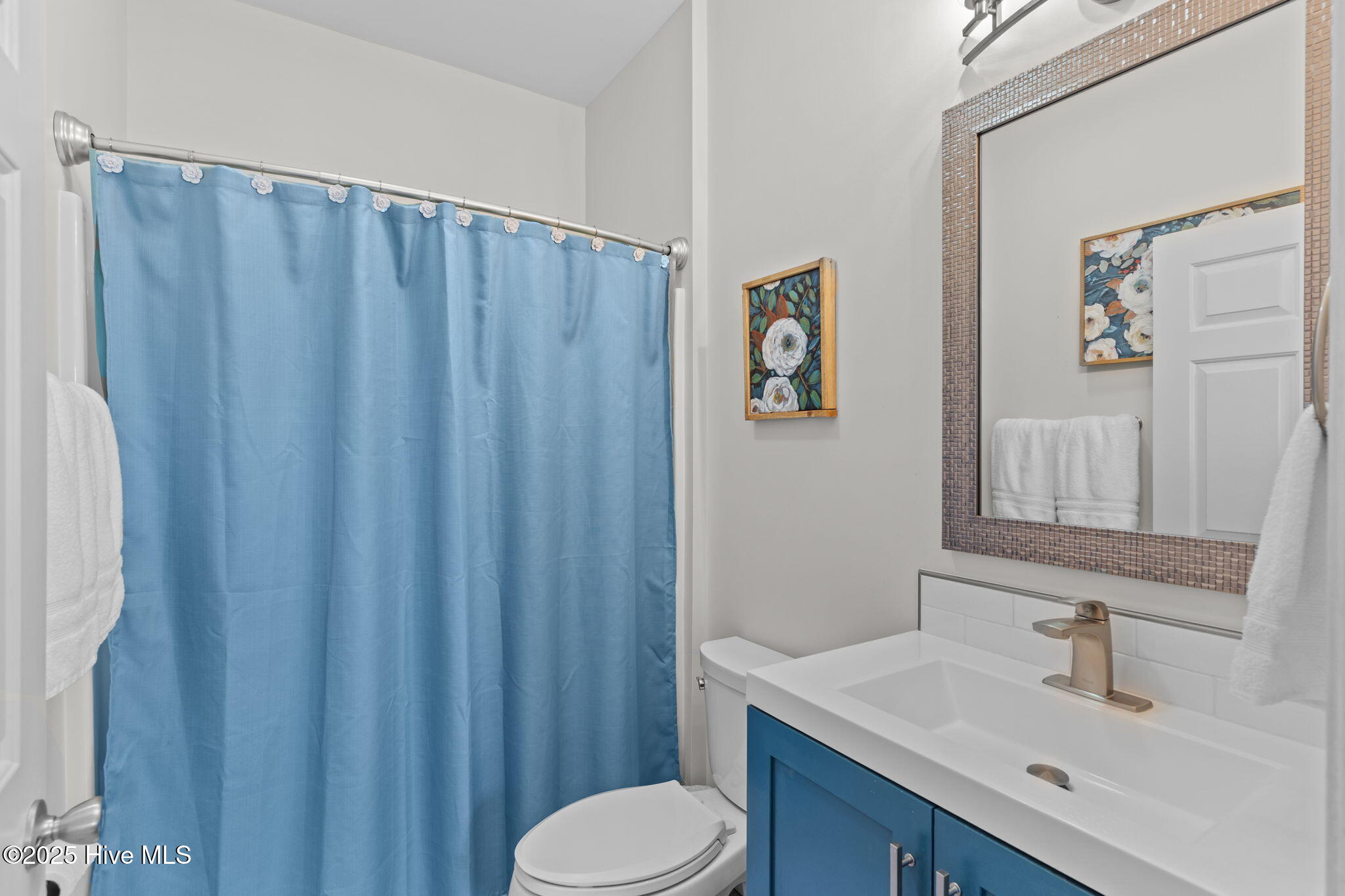 100522397 | Photo 24