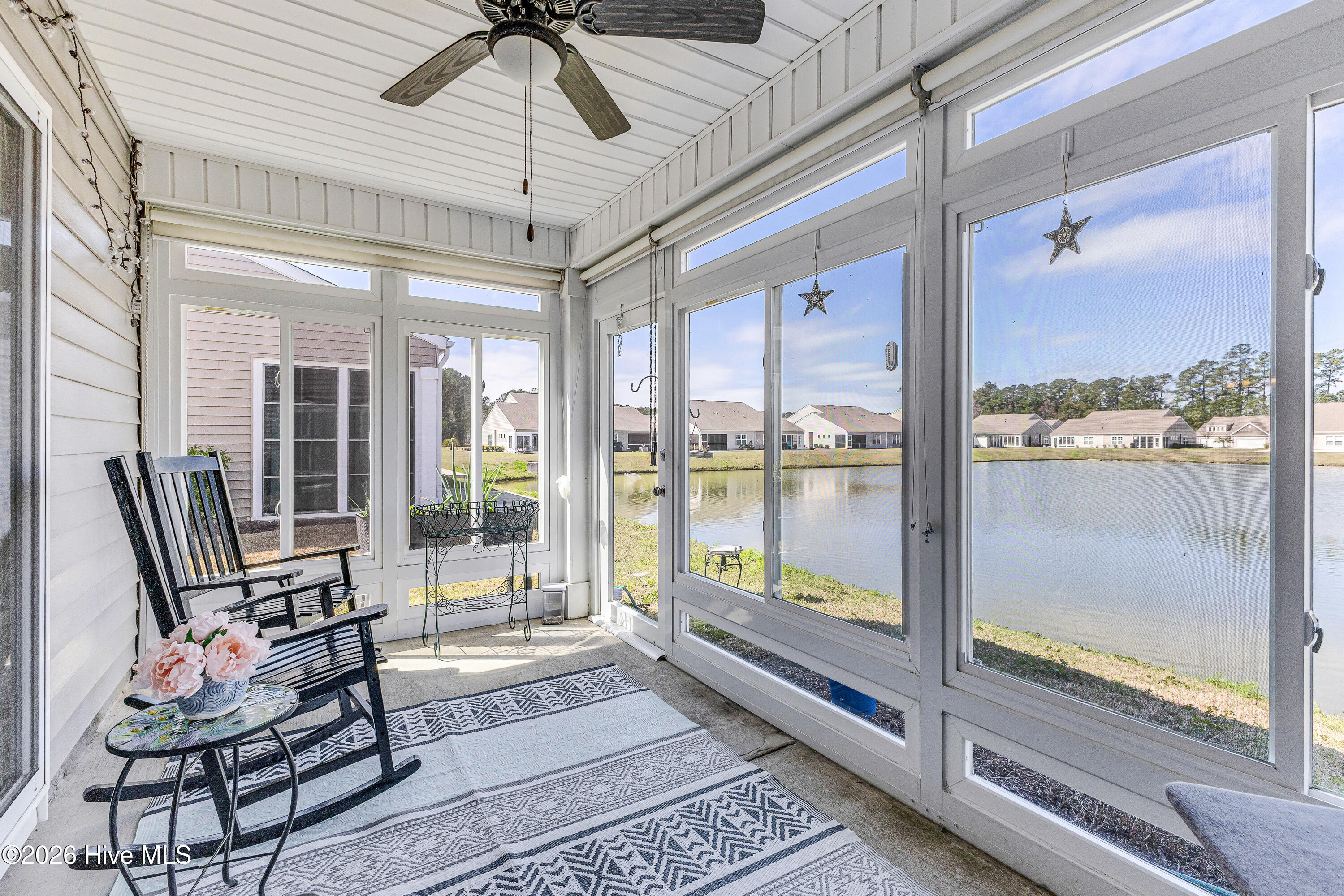 100560714 | Photo 27