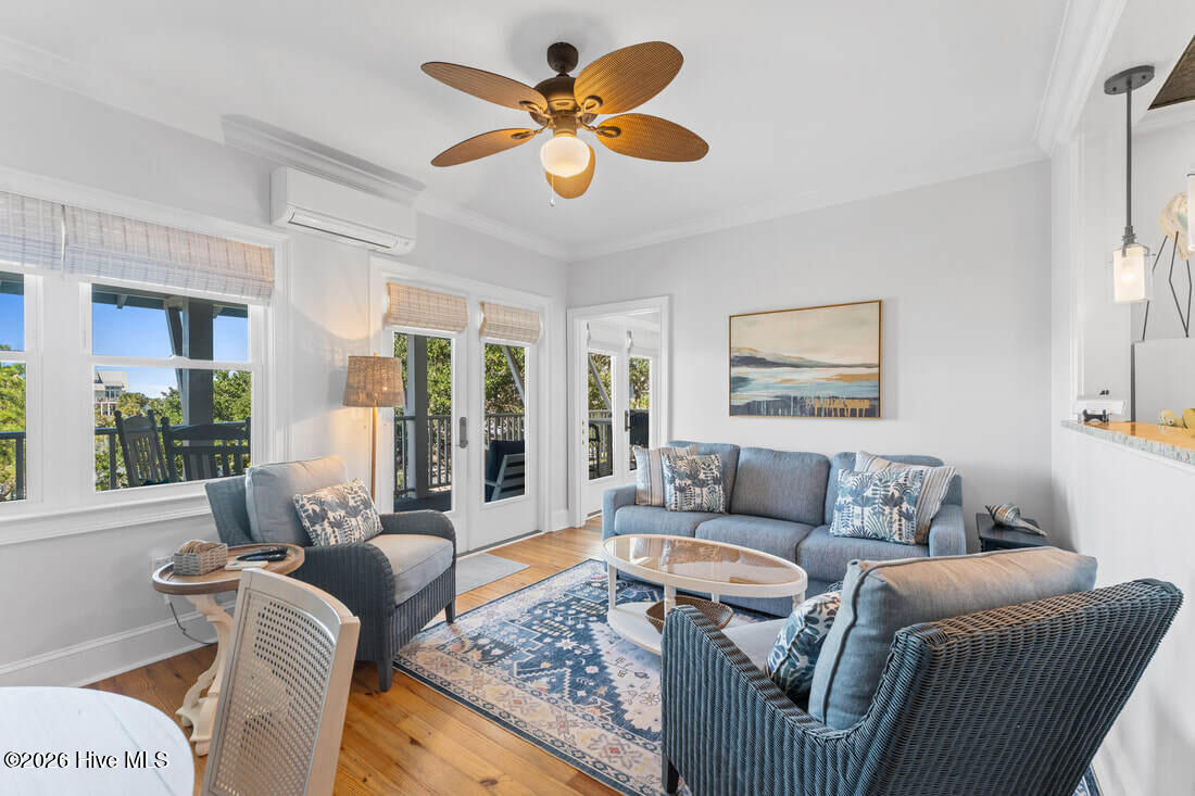 100566875 | Photo 10