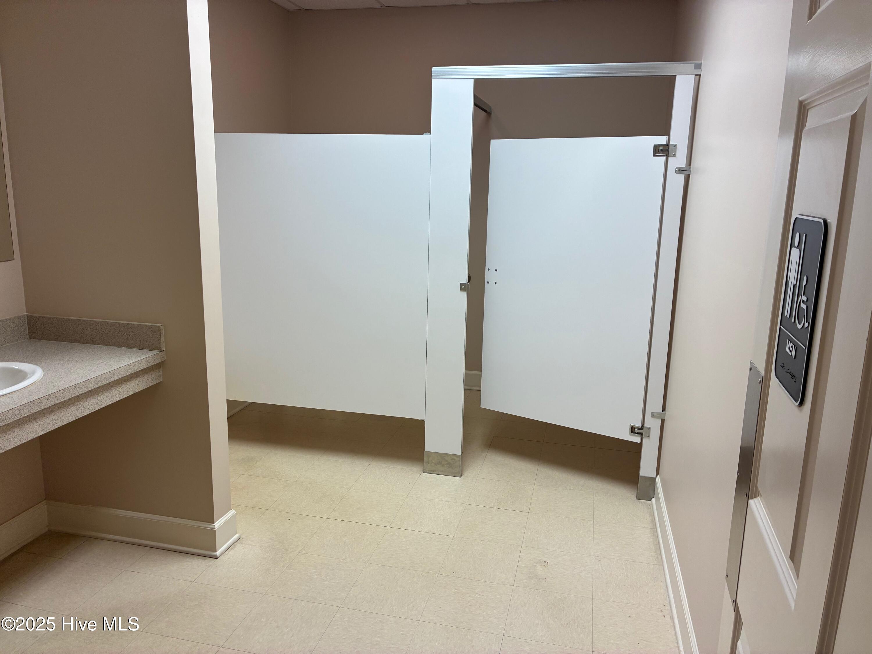 1880 W City Drive UNIT Suite B, Elizabeth City, NC, 27909