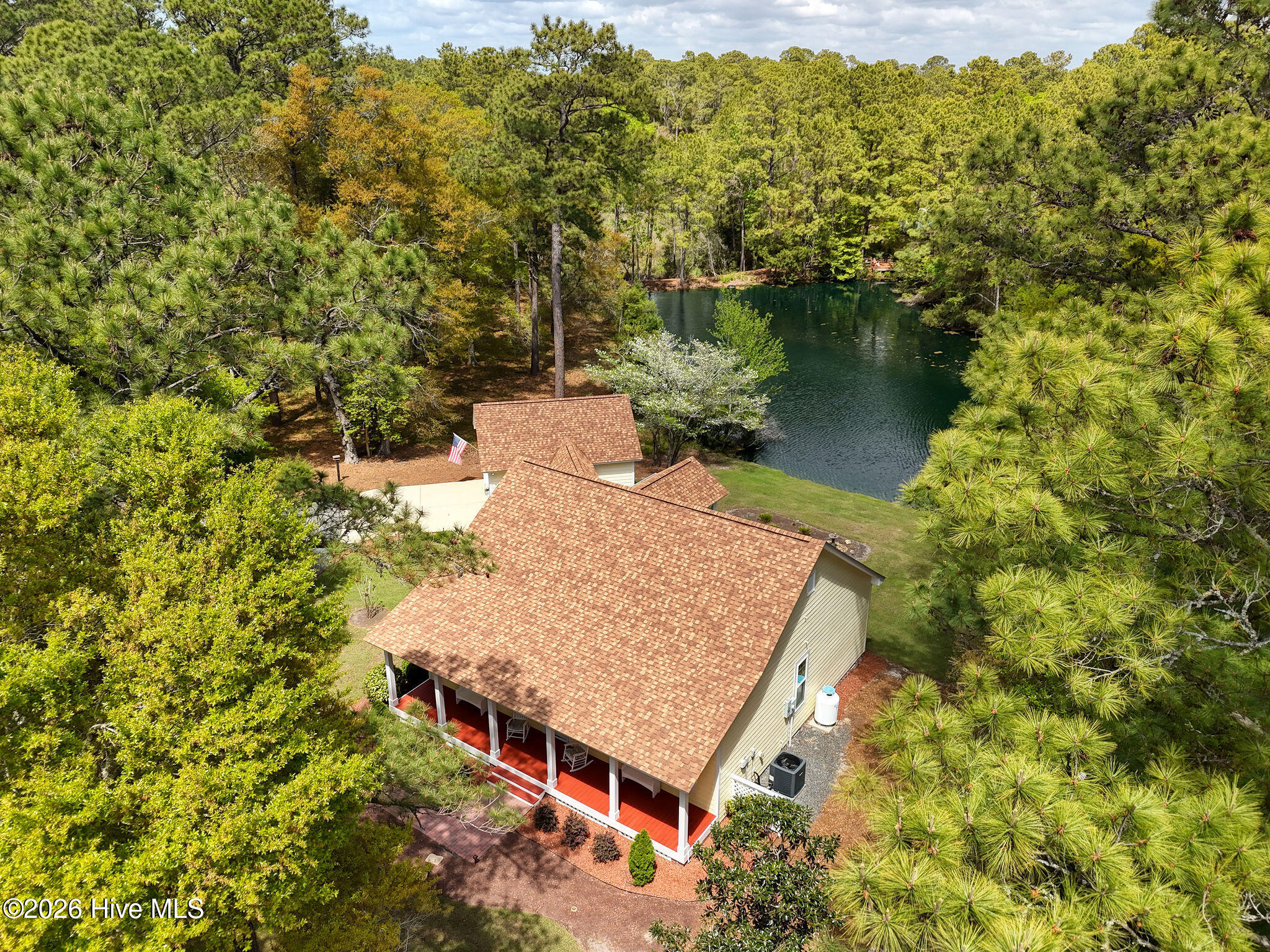 100567375 | Photo 52