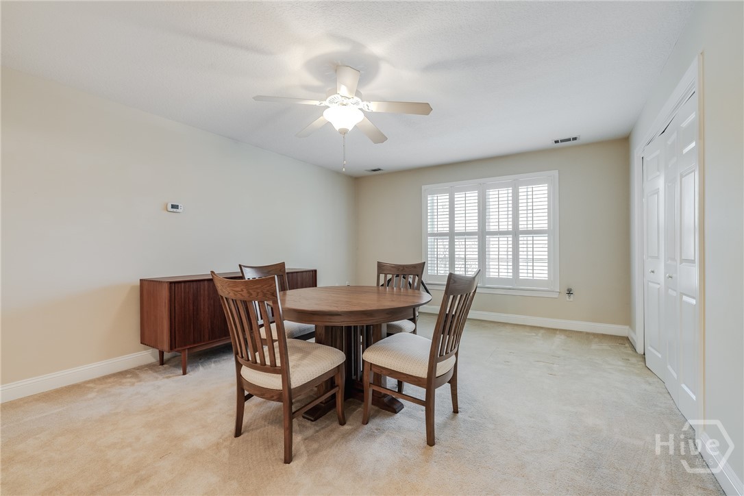 Huge bonus room