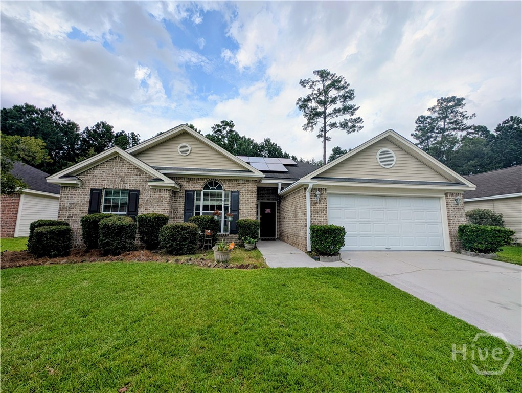 Property at 8 Carlisle Lane