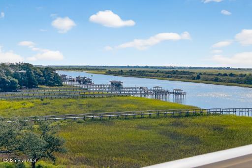 100531498 | Photo 31