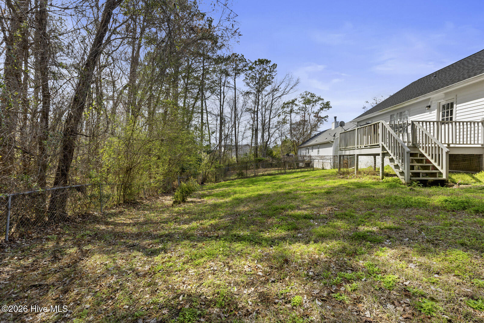 100565637 | Photo 23