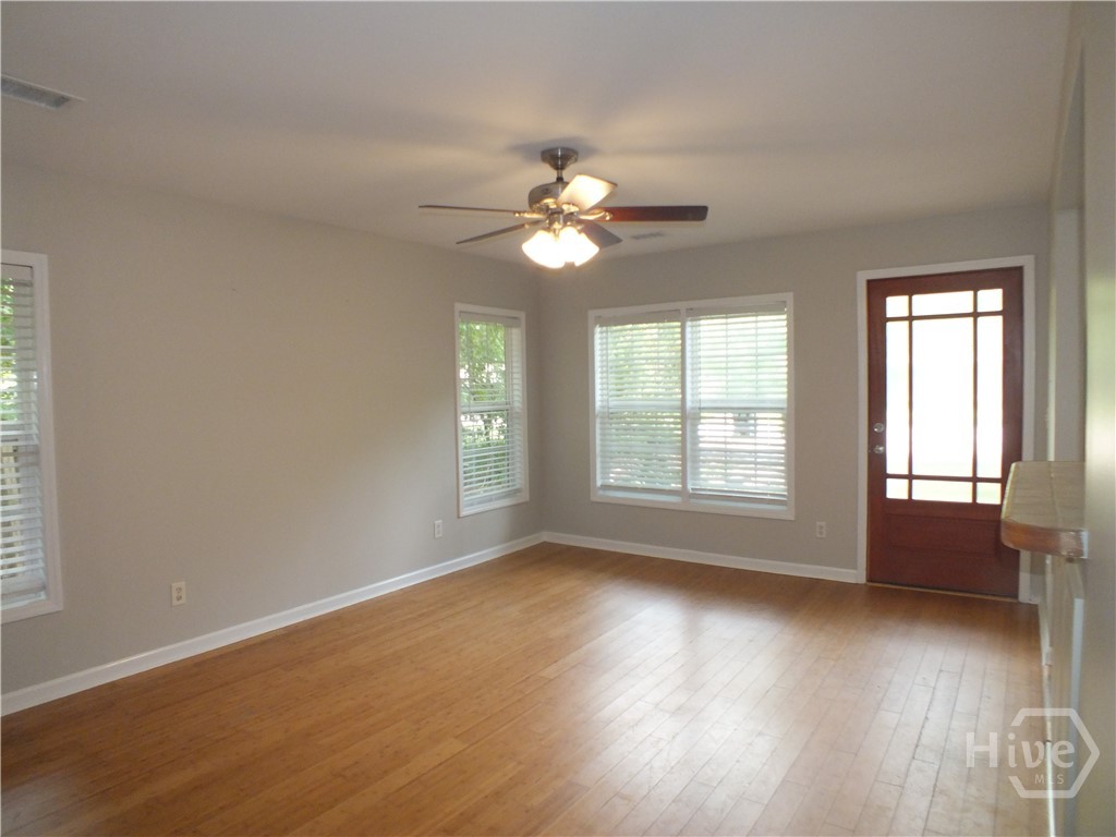 Photo 4 of Single family home for sale at 418 Meritta Ave, Beaufort, SC 29902 | MLS# SA364661 | Listing updated on 2026-09-15