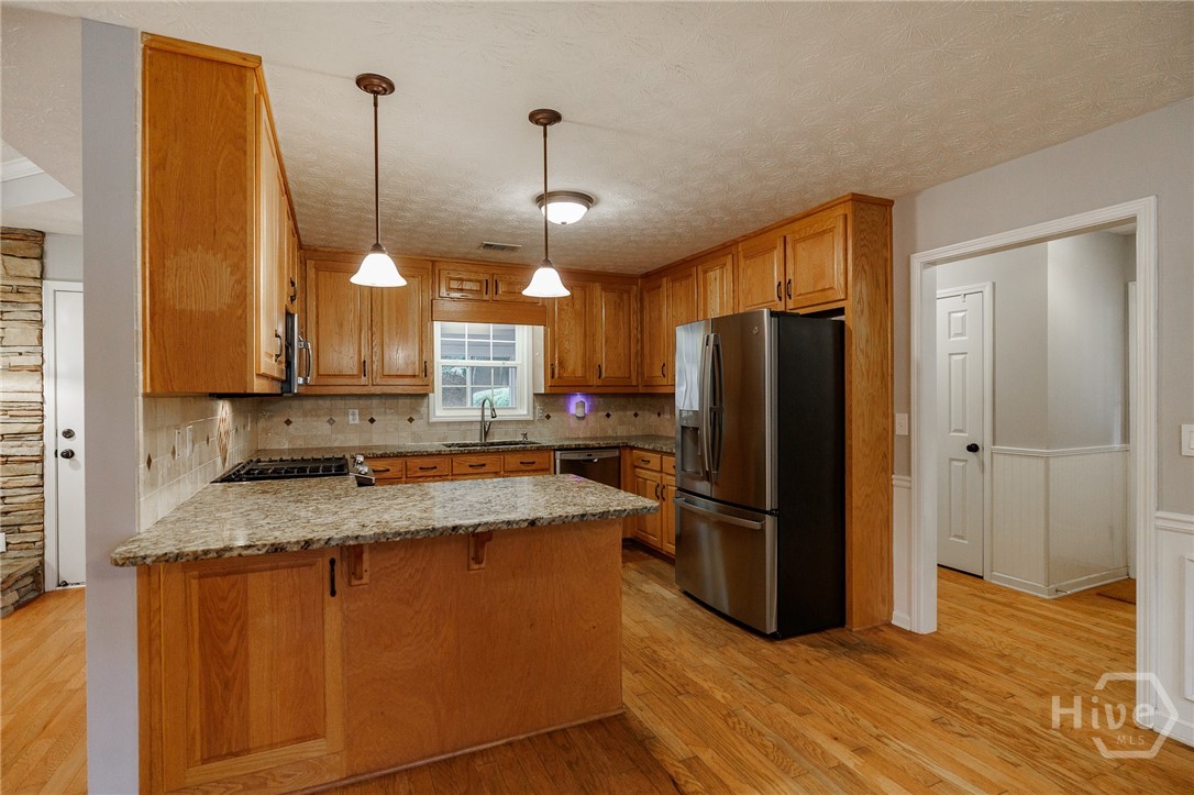 2249 Cluster Lane
