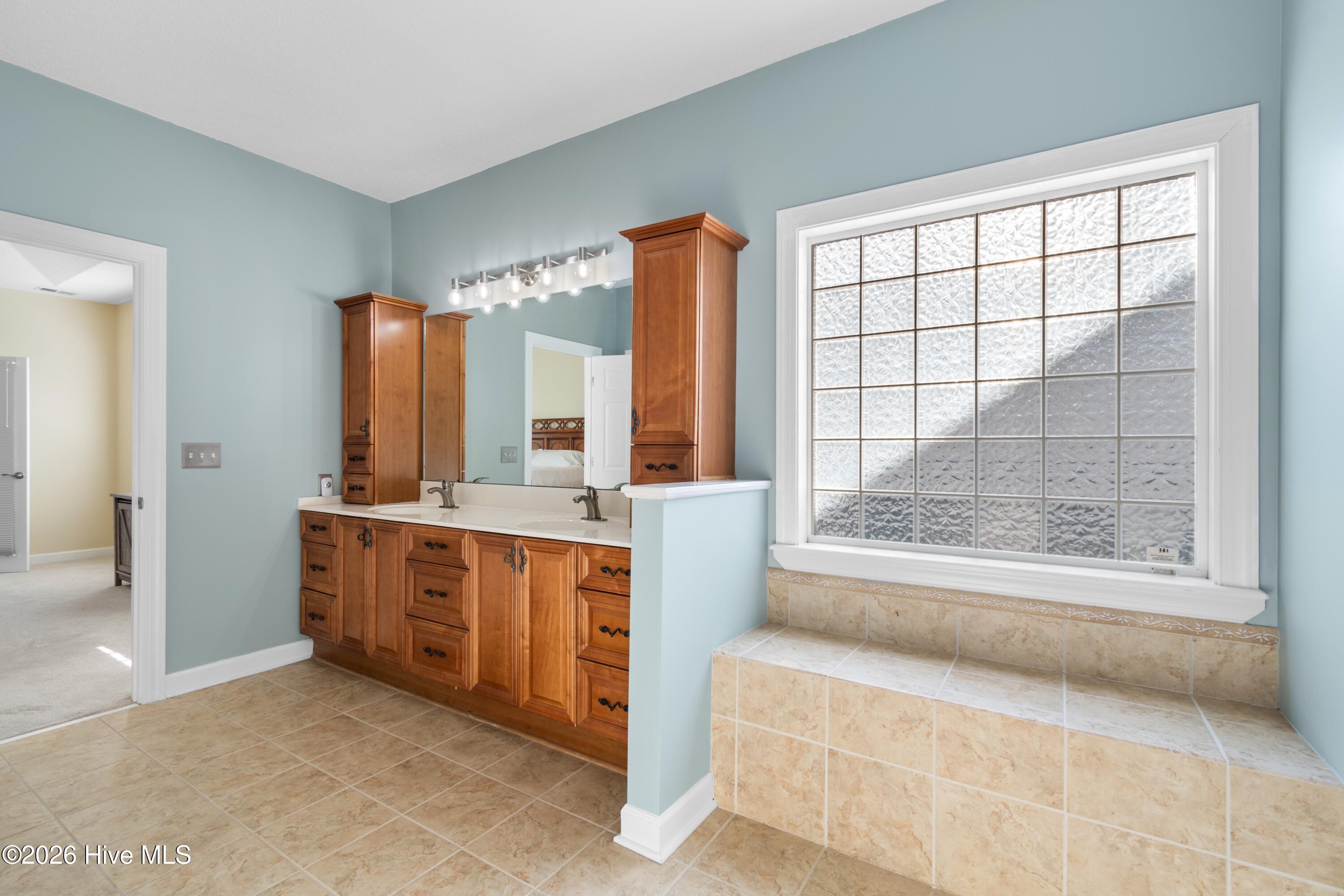 100564906 | Photo 29