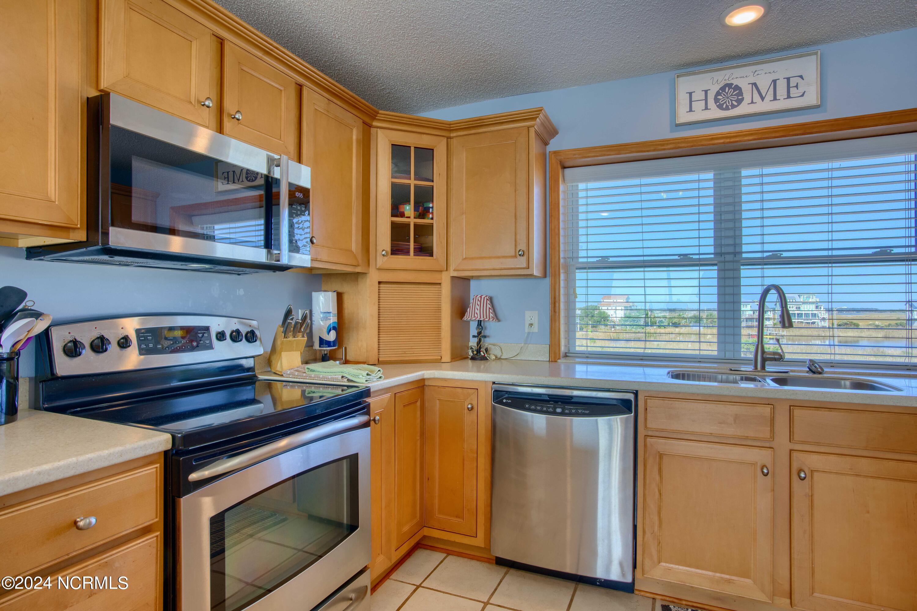 100552498 | Photo 22