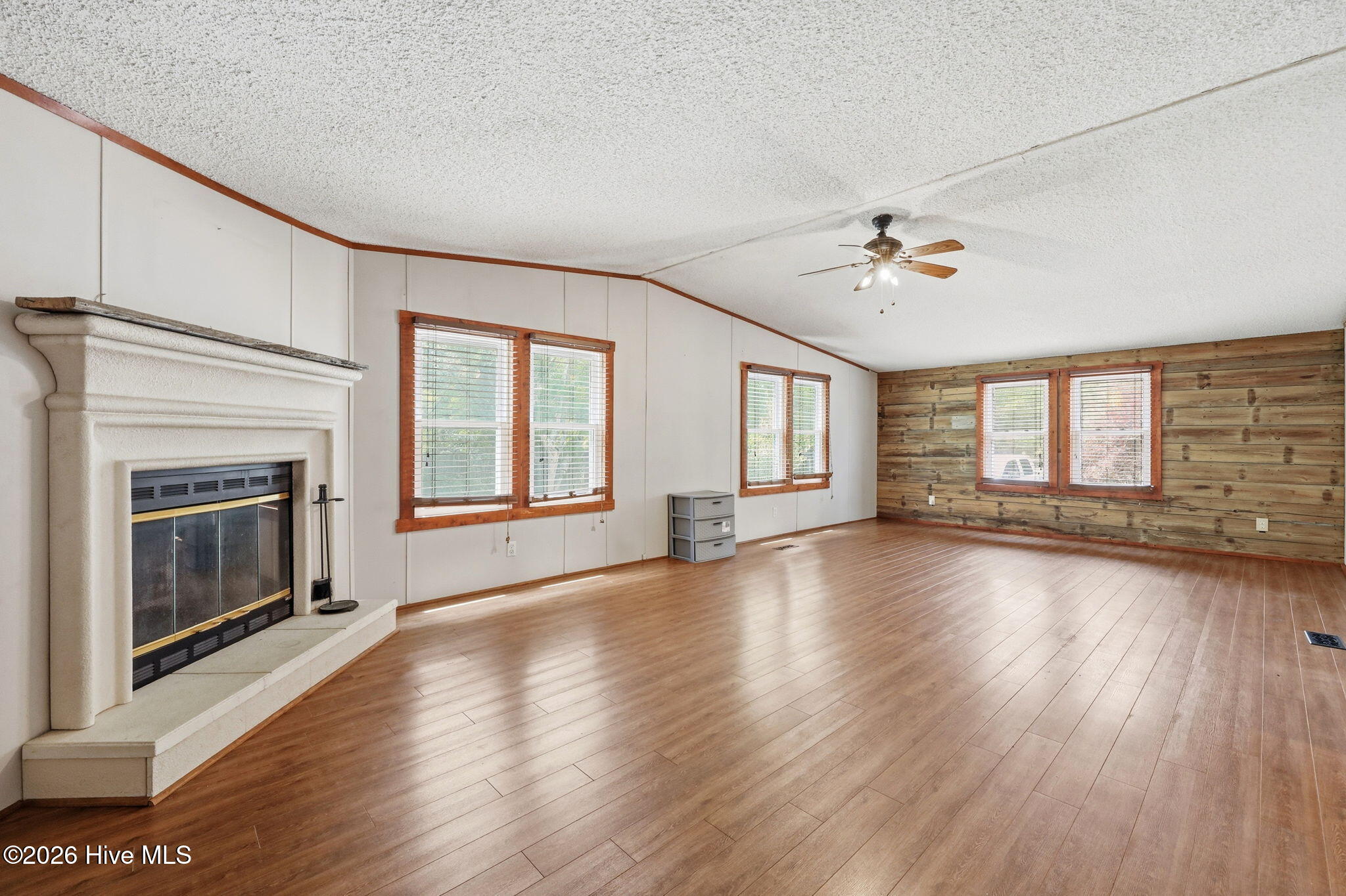 157 Hall Road,Newport