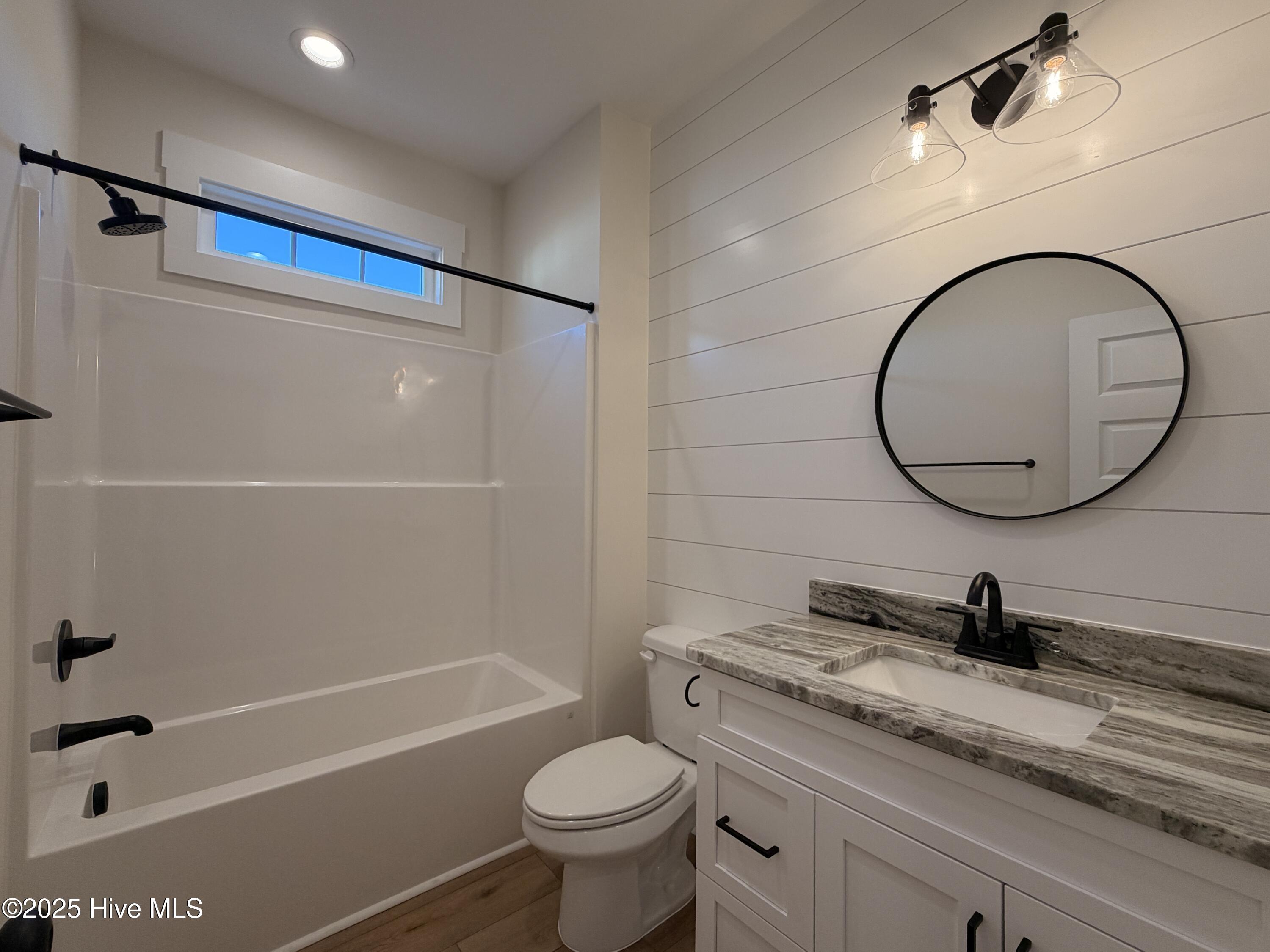 100500260 | Photo 17