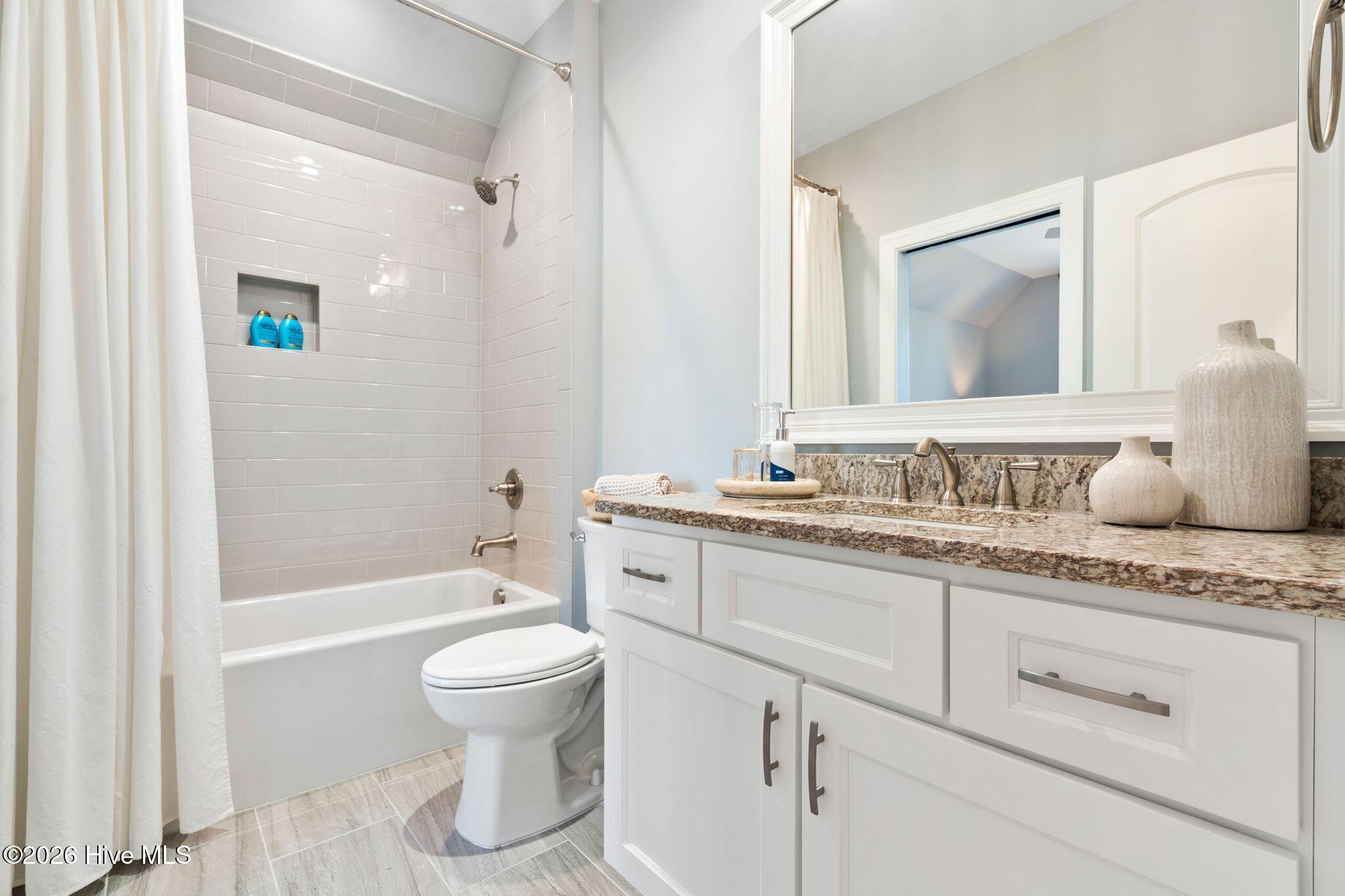 100551668 | Photo 58