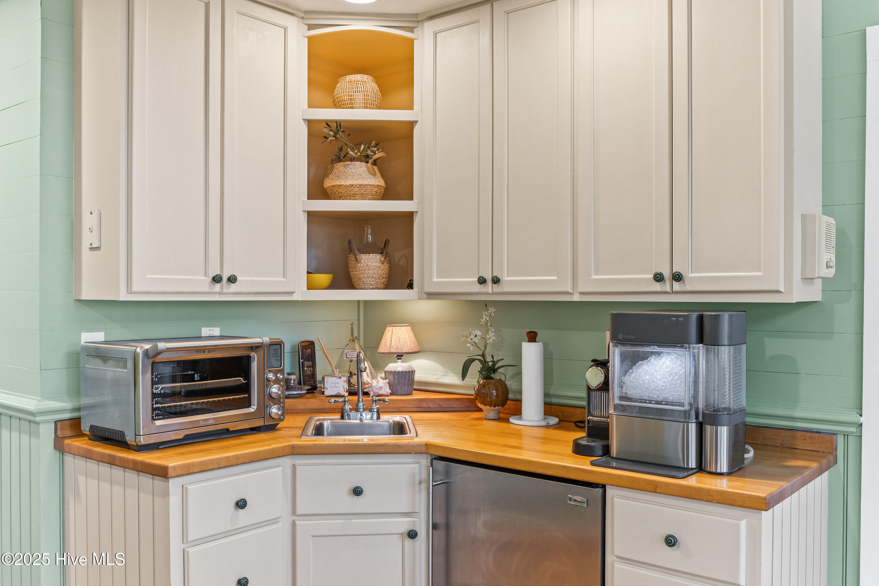 100531454 | Photo 57