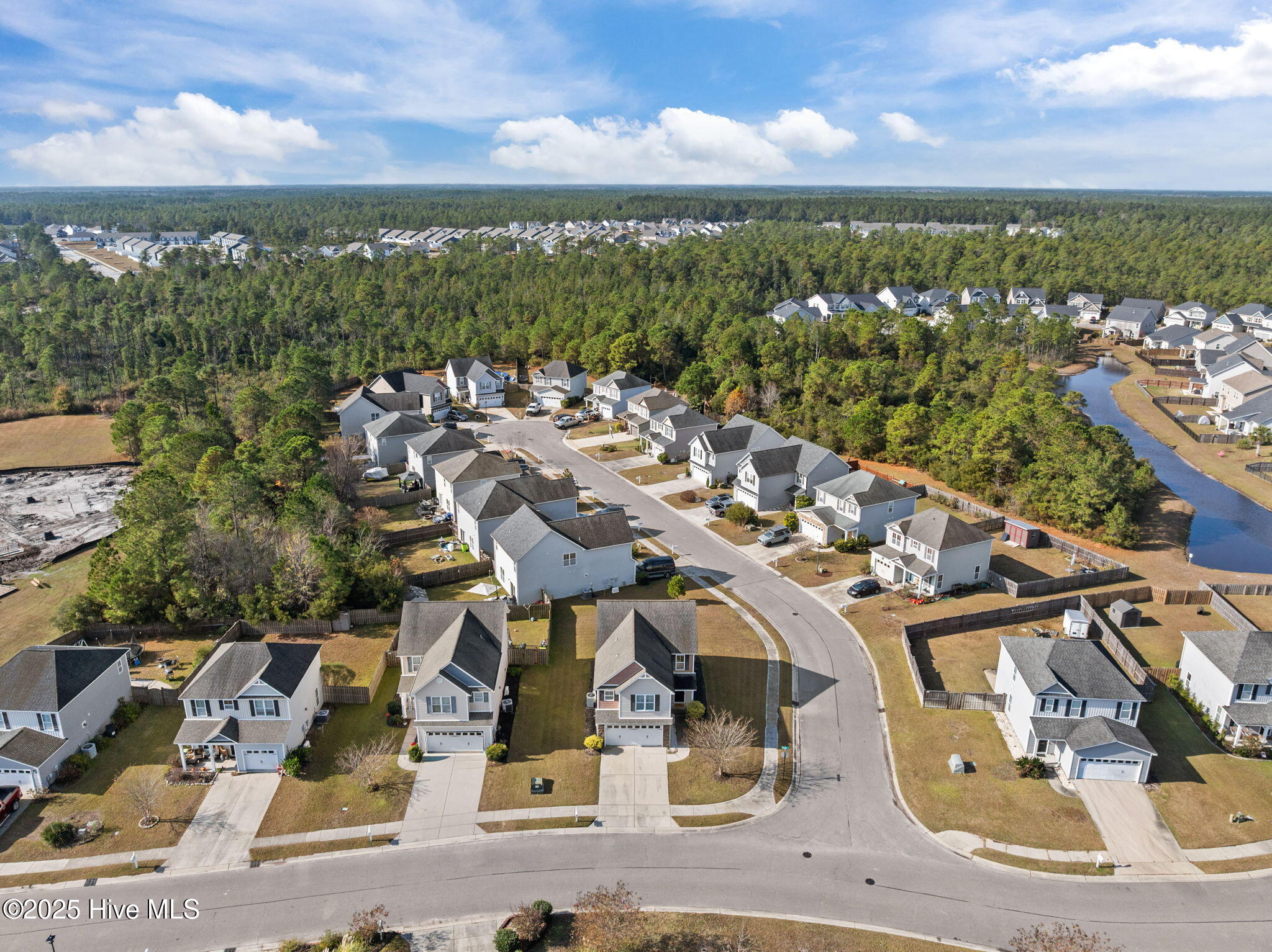 100544048 | Photo 48