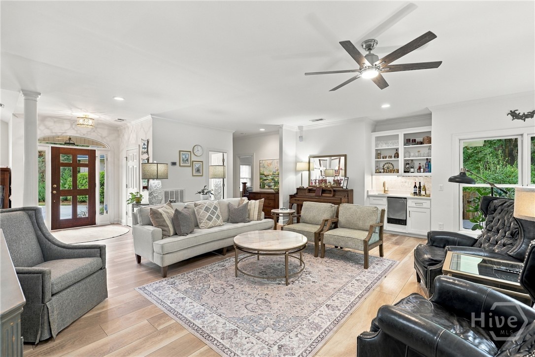Photo 2 of Single family home for sale at 122 Winterberry Dr, Savannah, GA 31406 | MLS# SA366055 | Listing updated on 2026-10-09