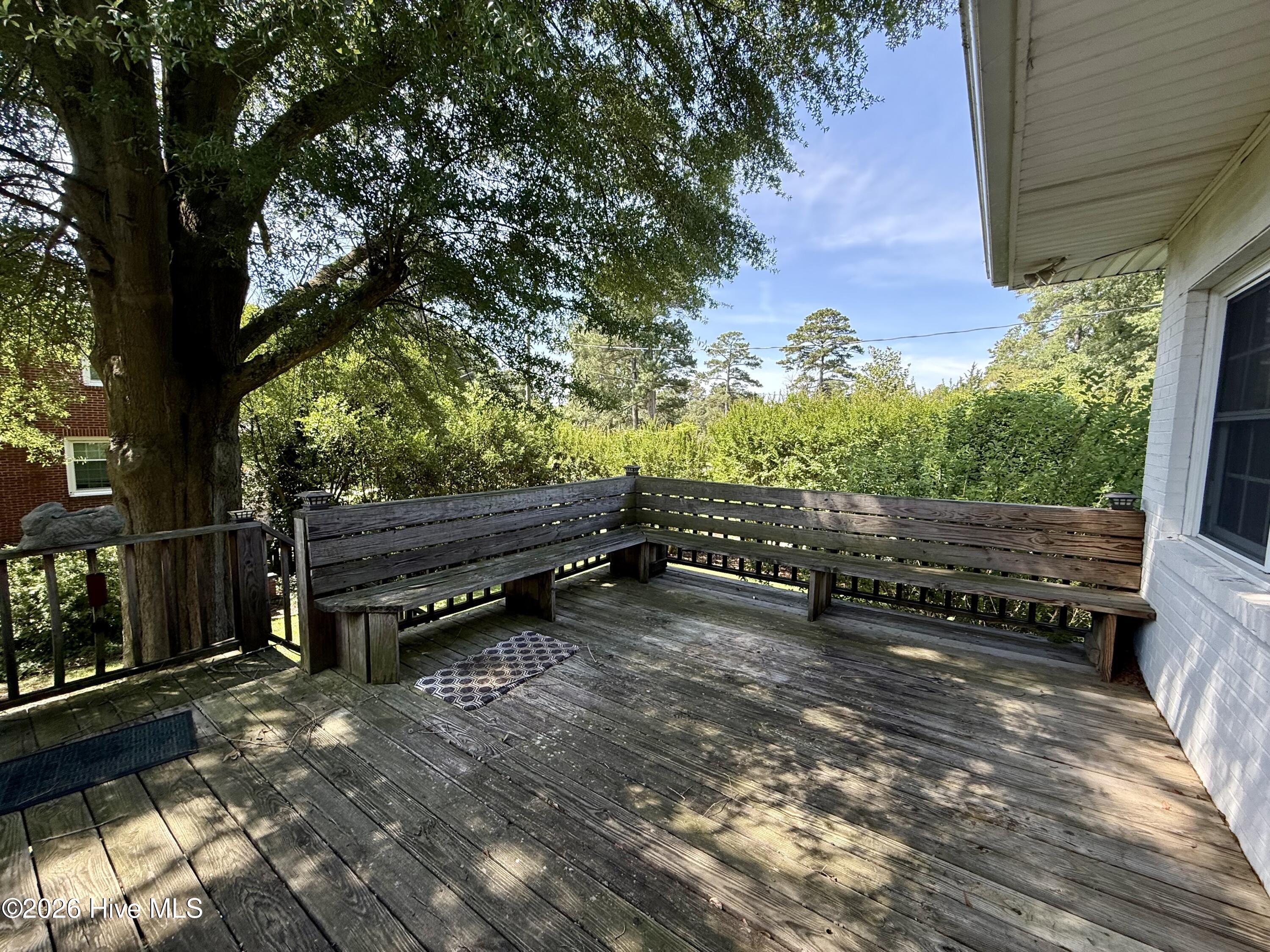 Exterior photo of 103 Finch Street, Clinton, NC 28328. MLS: 100579353