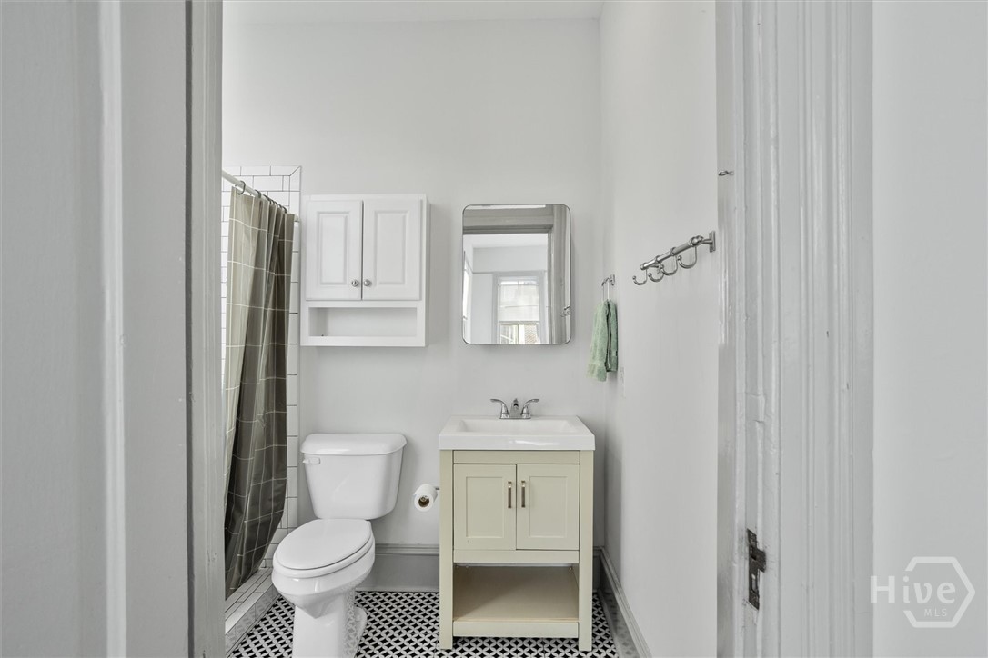 21 W 36th Street, Savannah, GA, 31401