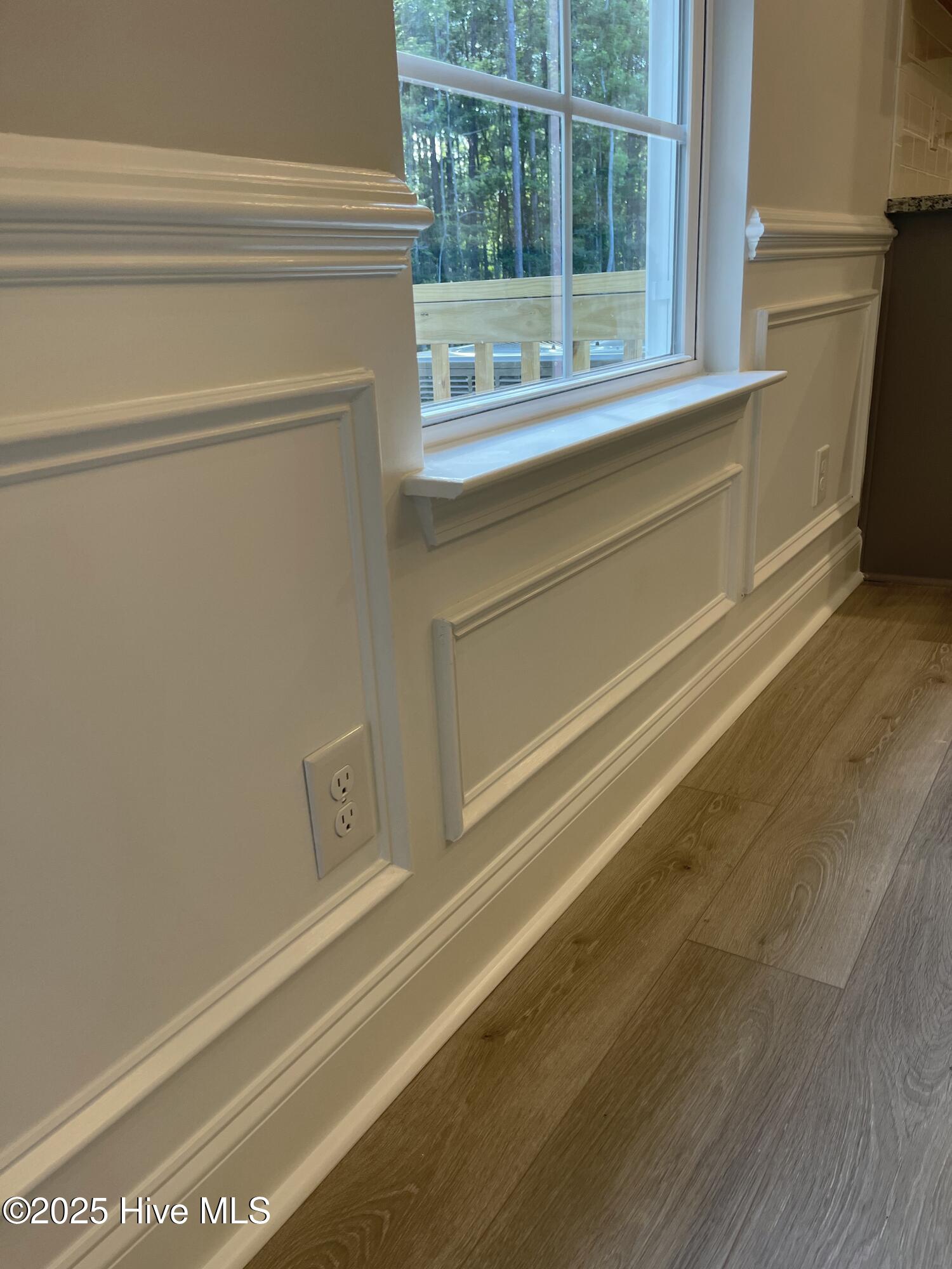 100422269 | Photo 28